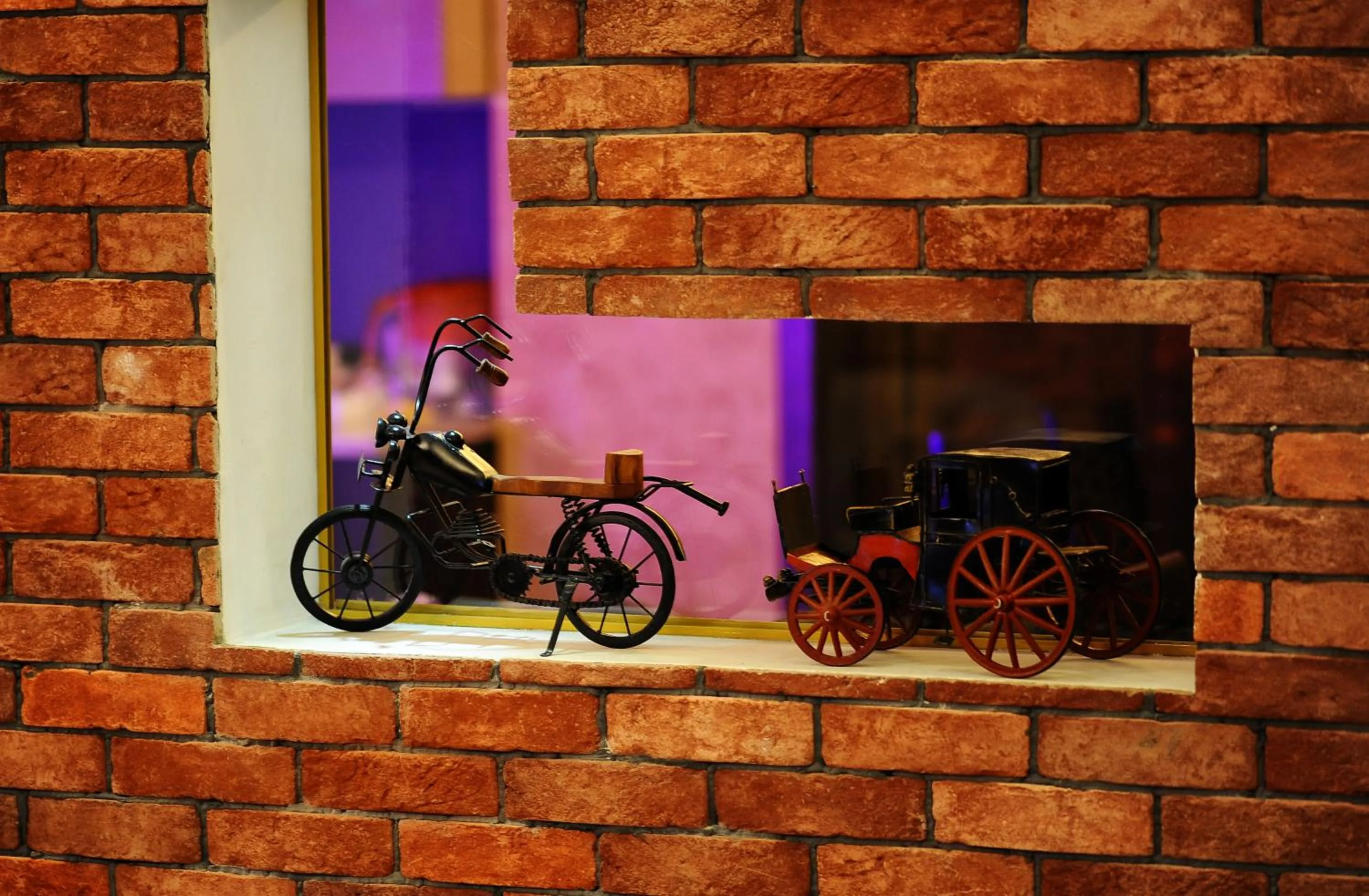 Decorative detail in Coral Boutique Hotel