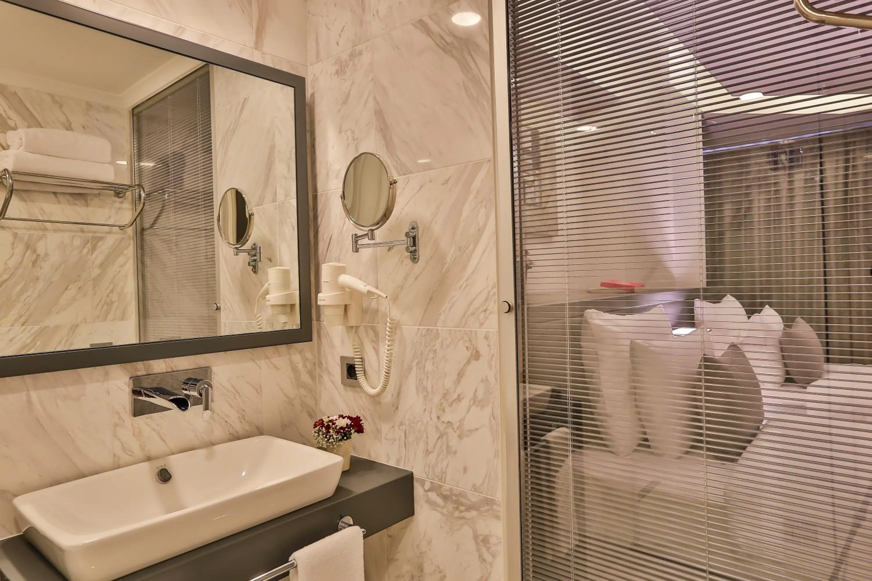 Bathroom in Business Life Hotel & Spa Şişli