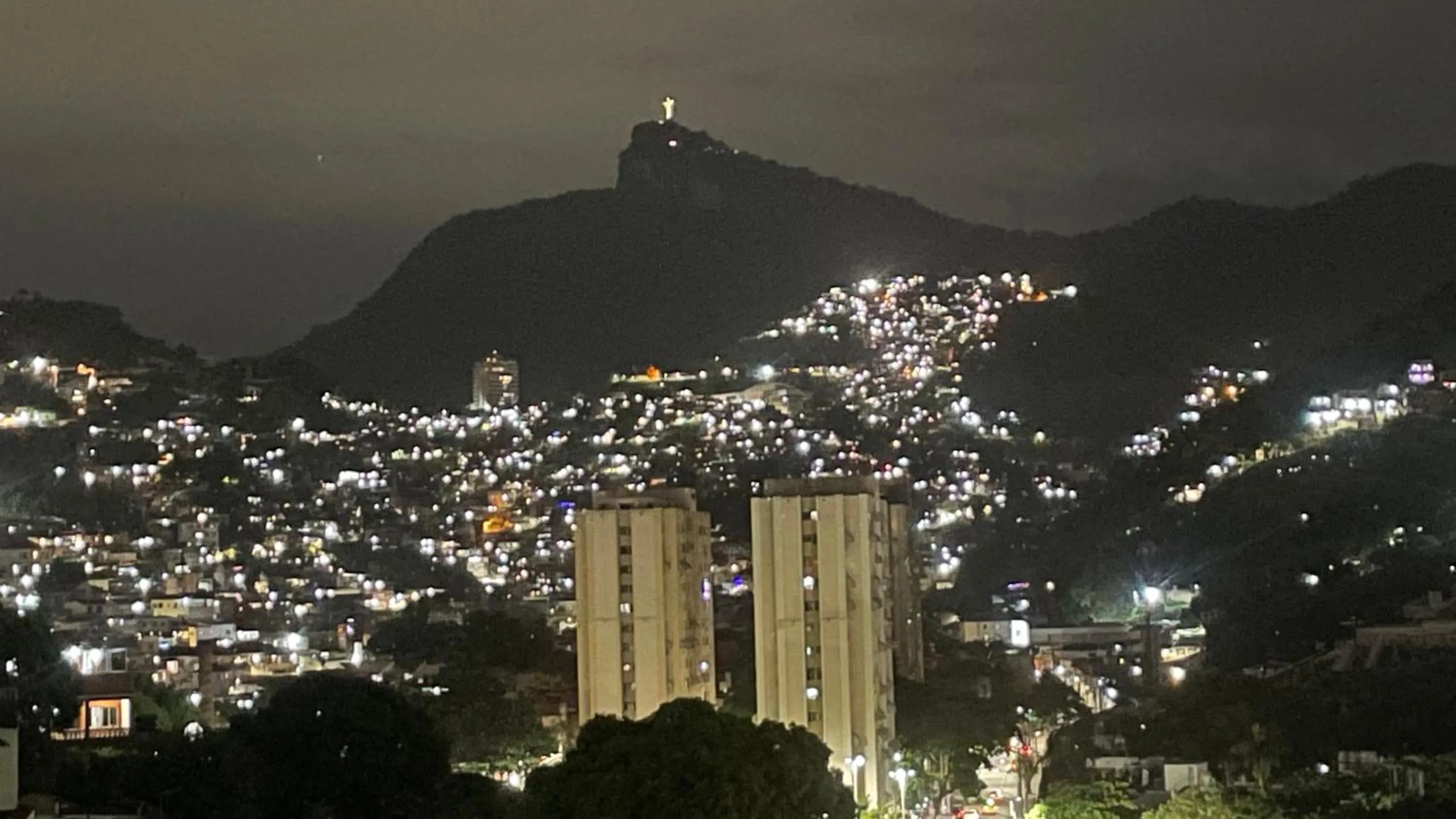 Patio in Panorama Inn