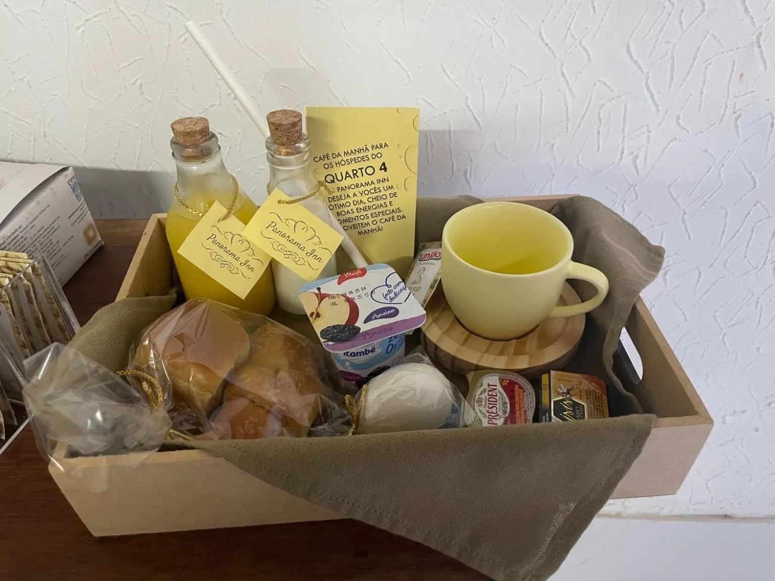 American breakfast in Panorama Inn