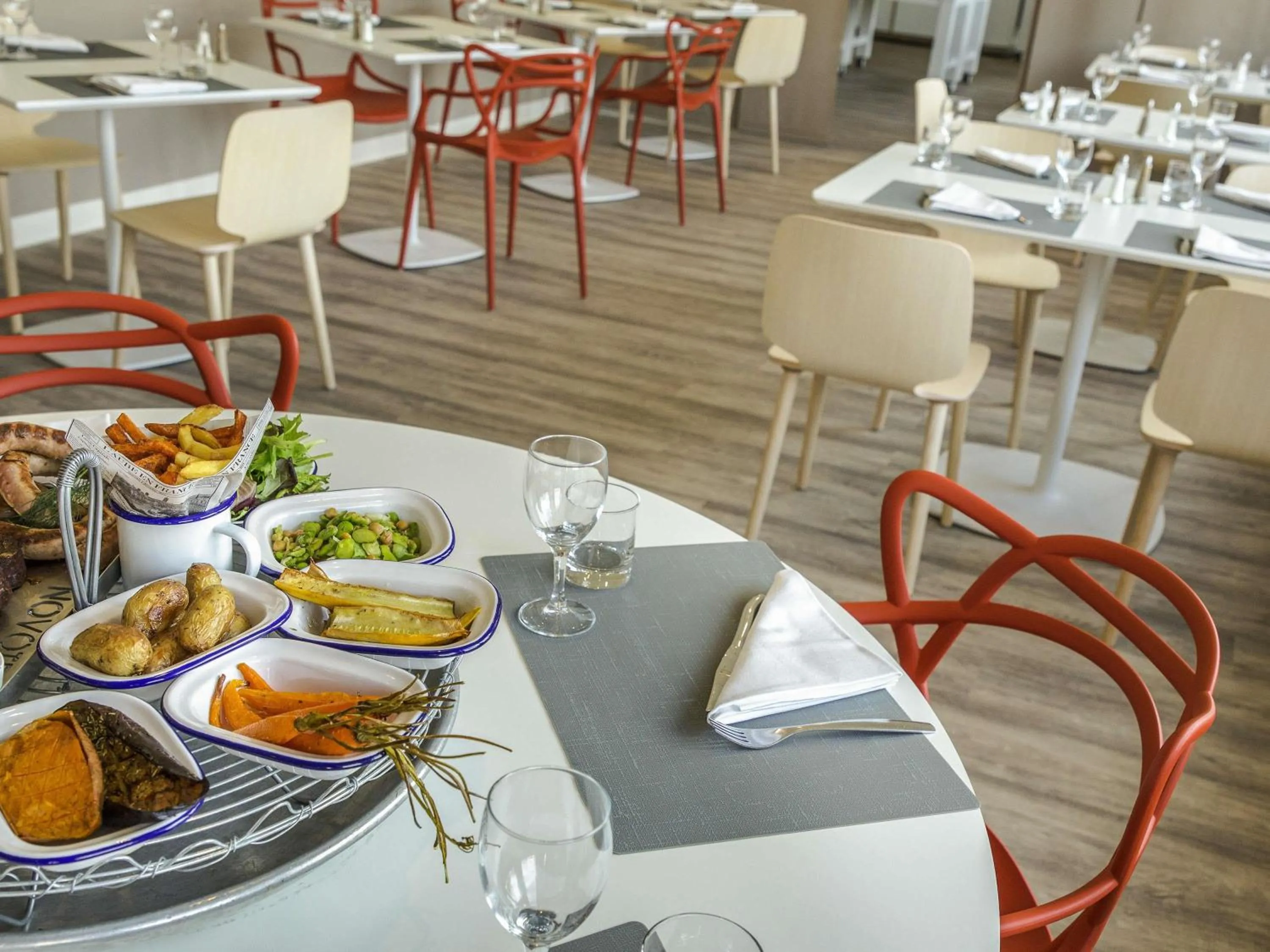 Restaurant/places to eat in ibis Perpignan Nord Rivesaltes