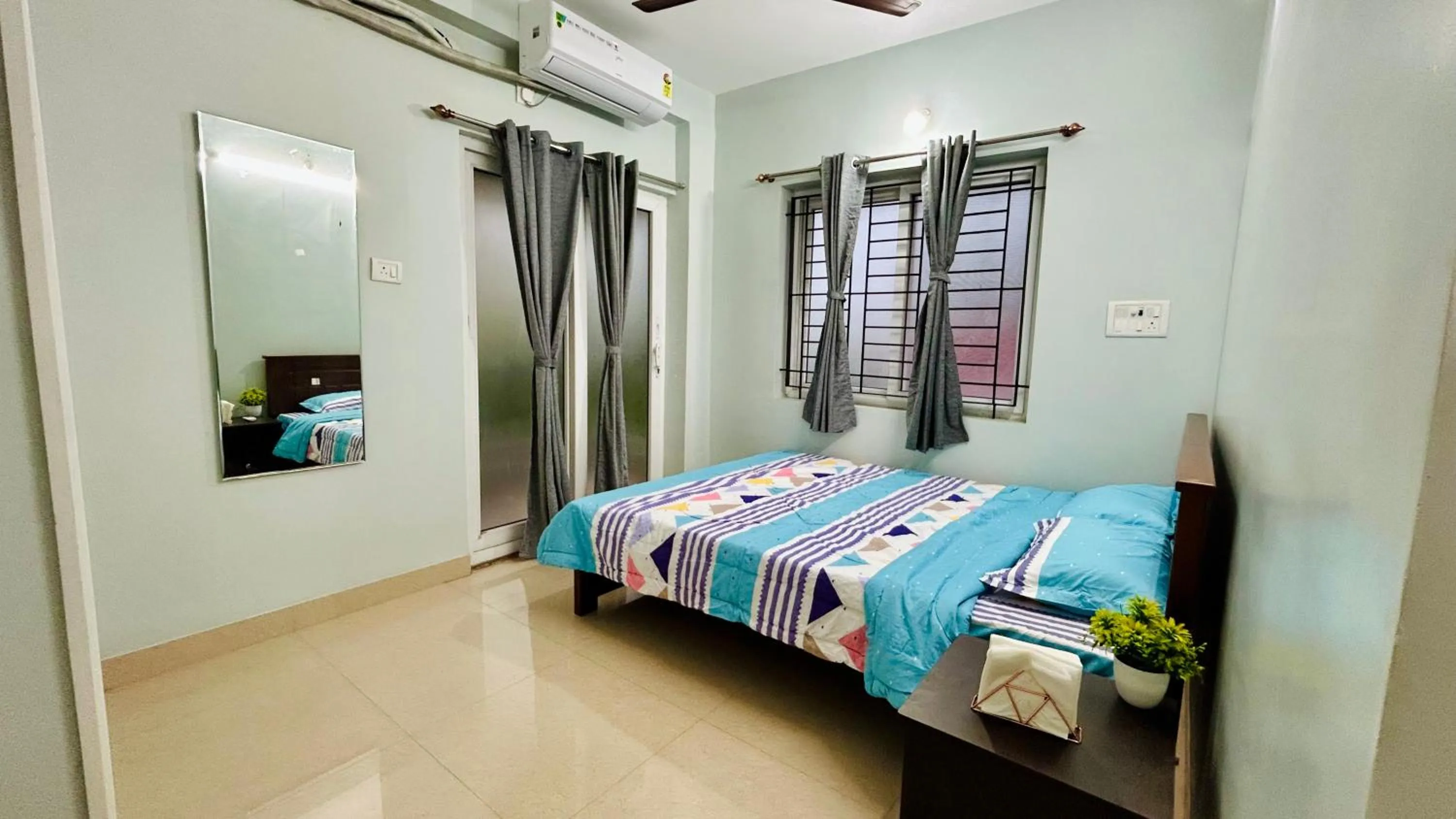 Bed in Vishaka Daily Rentals