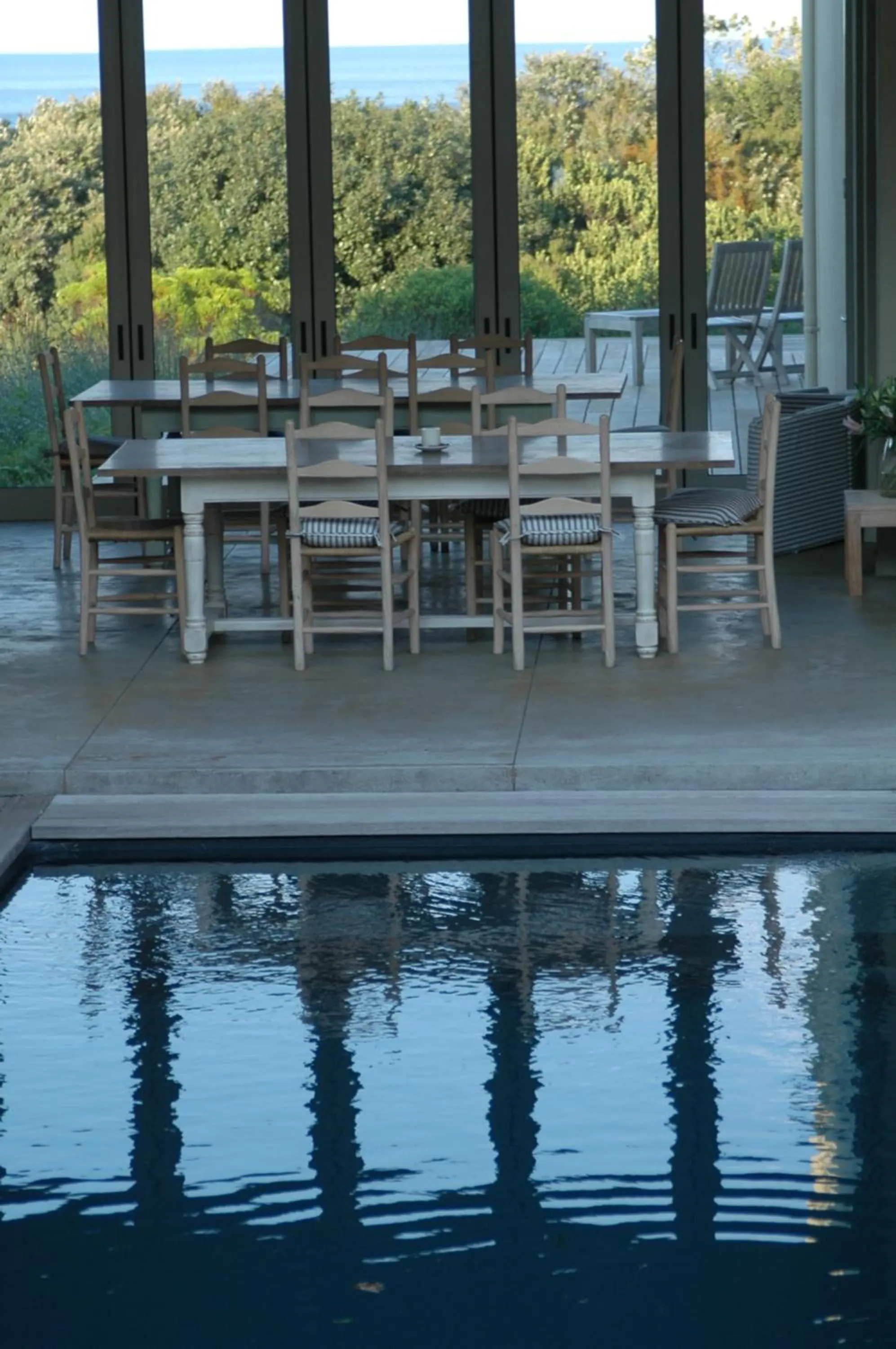 Garden in Mosselberg on Grotto Beach