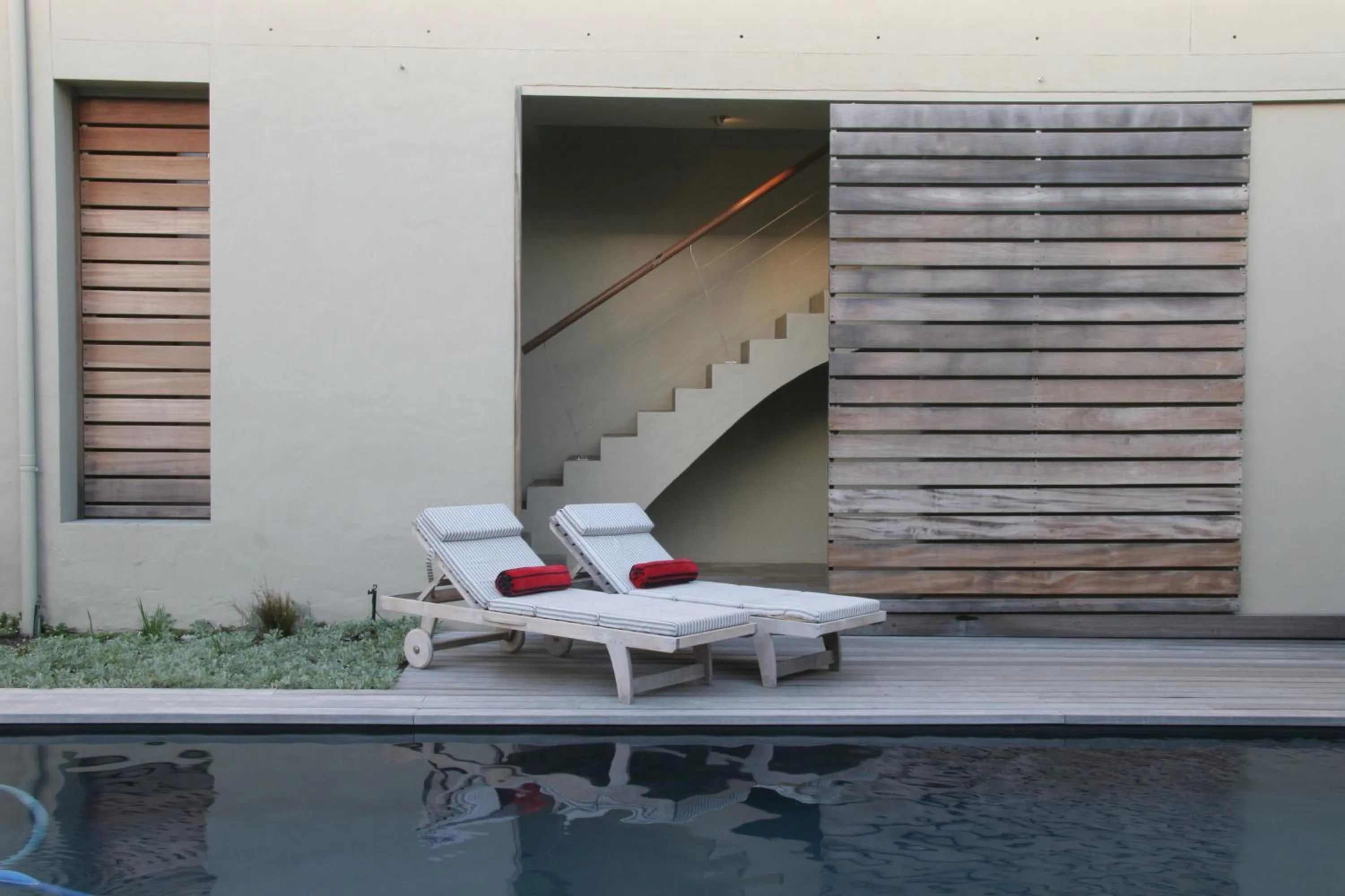 Facade/entrance in Mosselberg on Grotto Beach