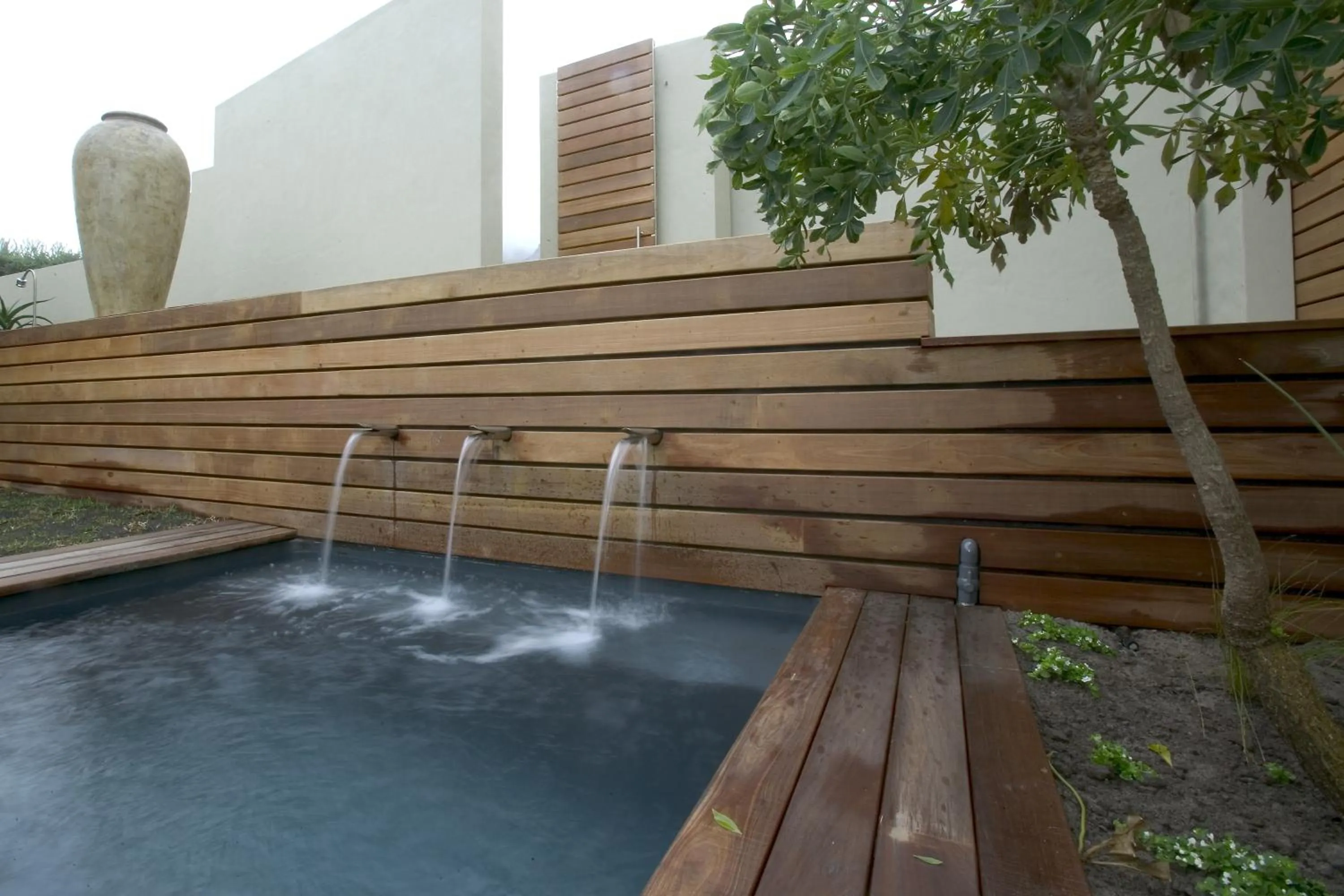 Facade/entrance in Mosselberg on Grotto Beach