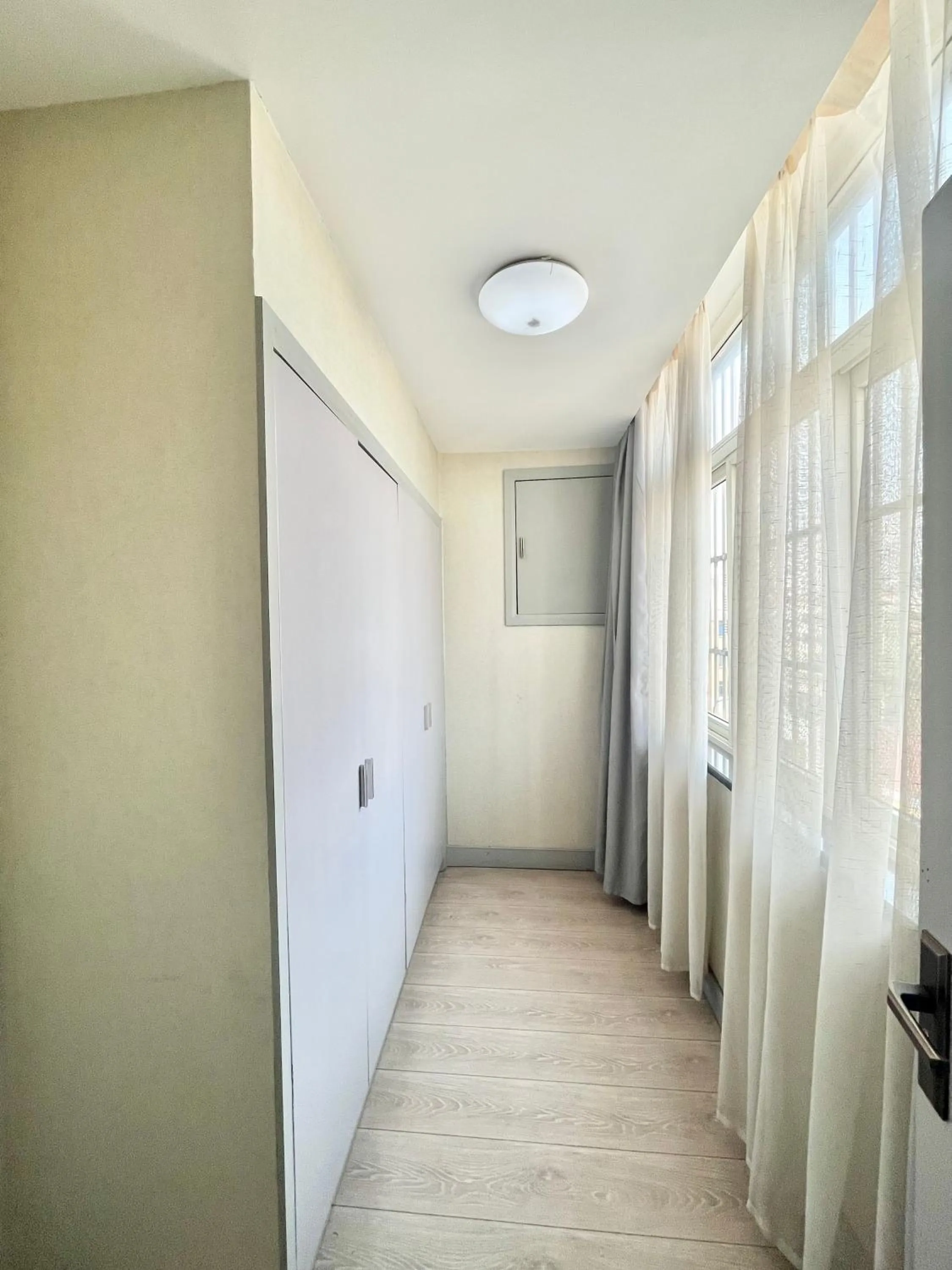 wardrobe in Tianshui Times Hotel Zhangjiagang