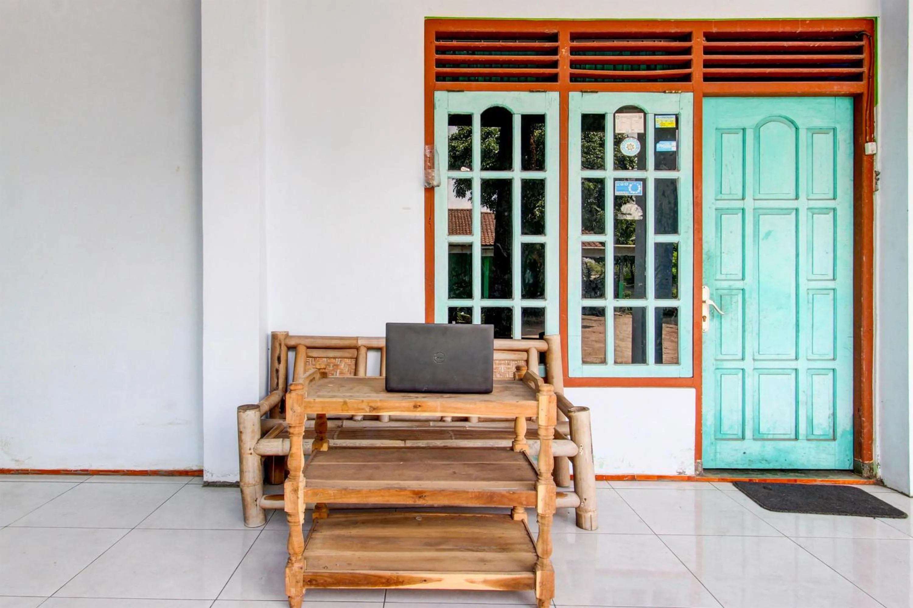 Lobby or reception in Hotel O Pondok Wisata Kurniawan 2NearWonogondang Camp ( Bumi Perkemahan Wonogondang )