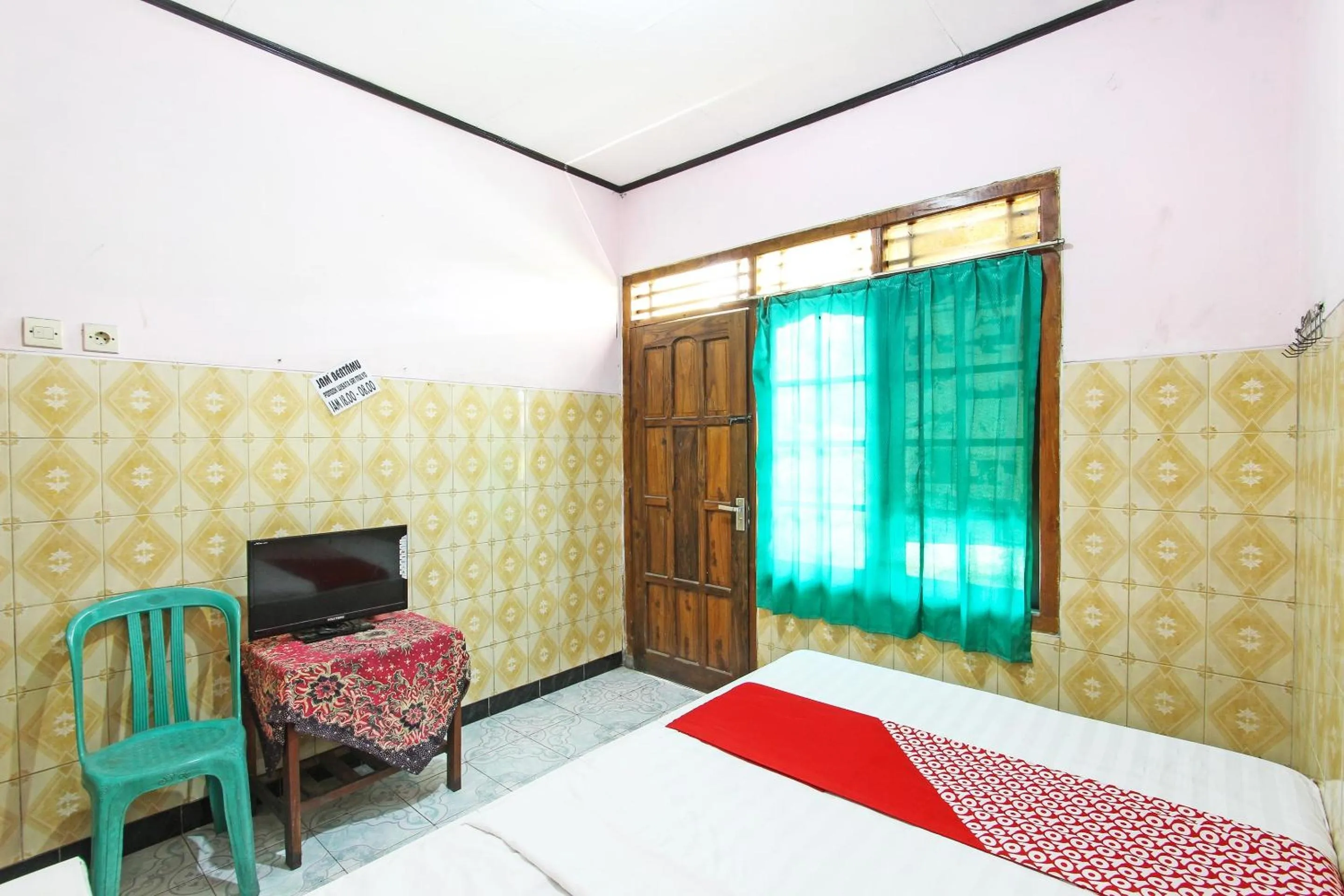 Bedroom, Bed in Hotel O Pondok Wisata Sri MulyoNearSultan Agung Stadium Bantul