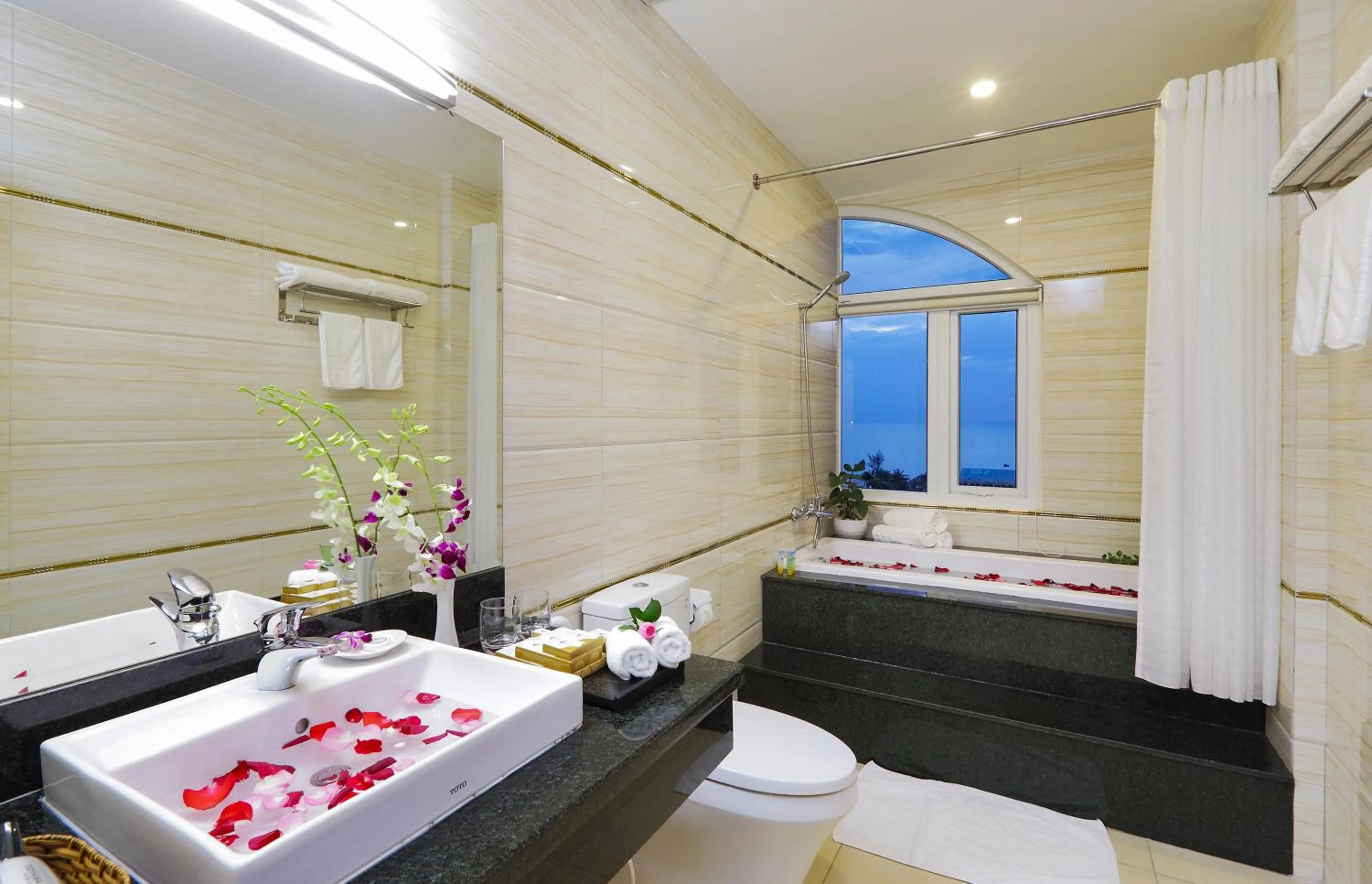Bathroom in Ocean Pearl Hotel Phu Quoc