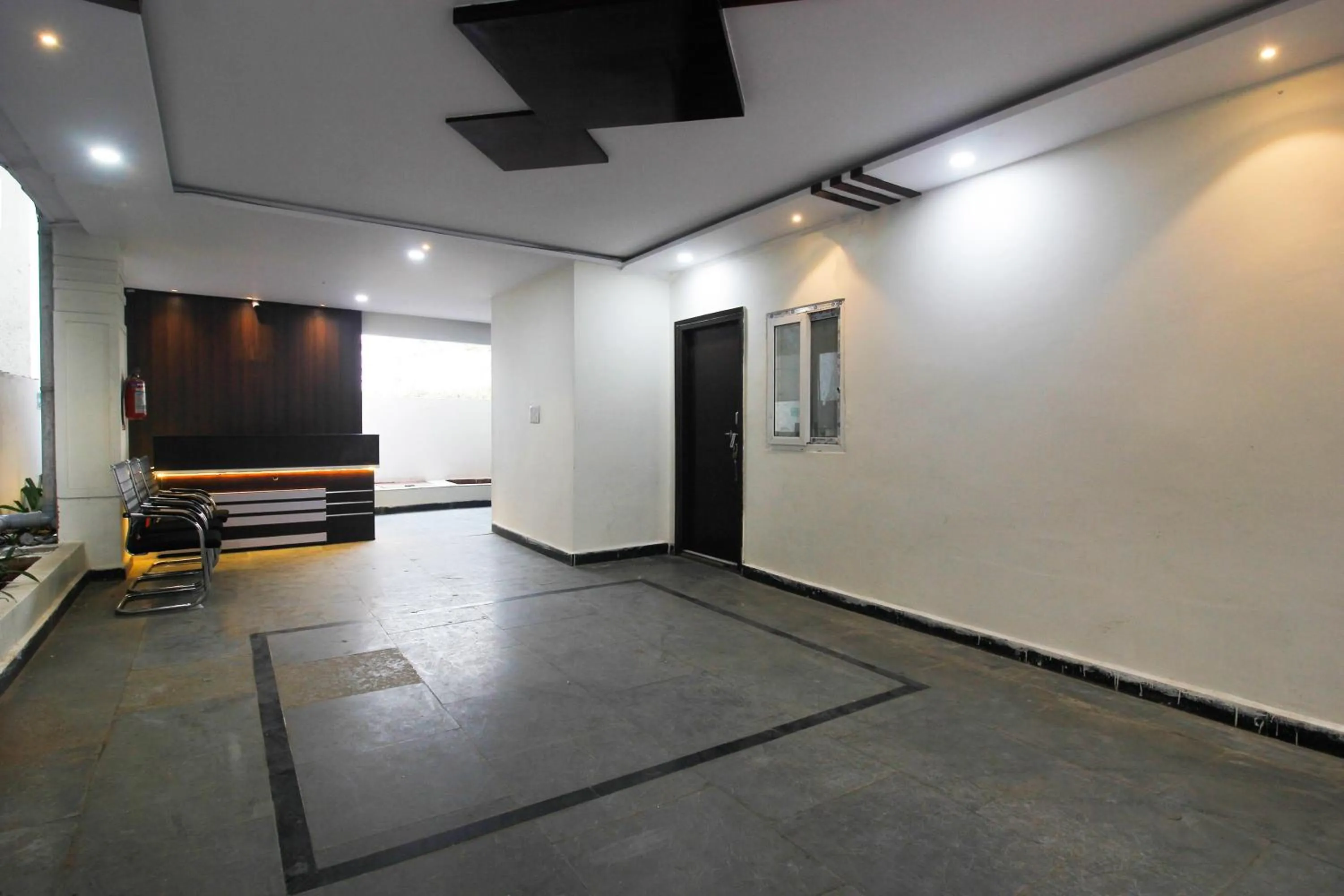 Lobby or reception in Collection O Stayo