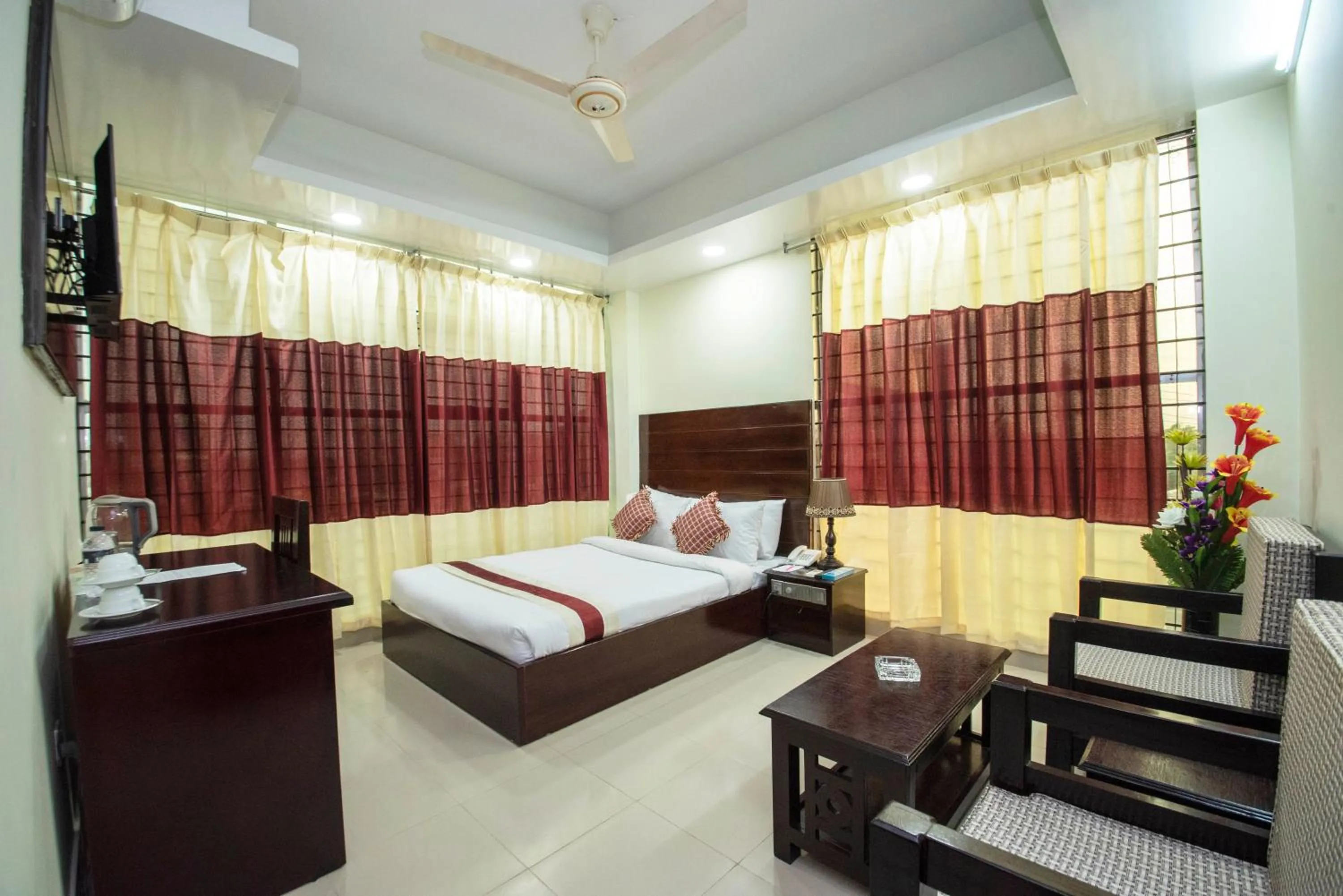 Bedroom, Bed in Hotel Ali Plaza