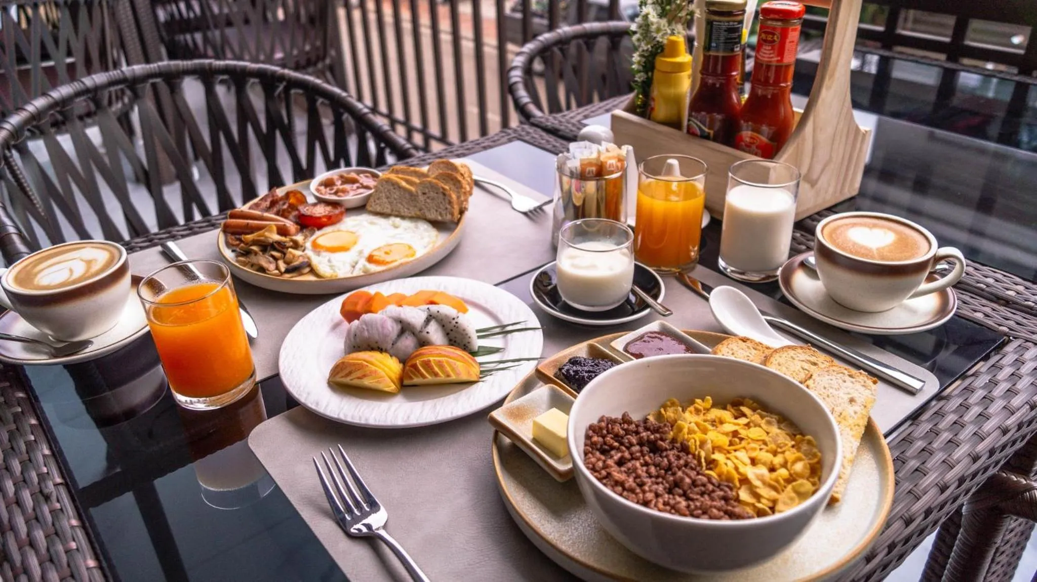 Breakfast in Mintra Hotel Vientiane