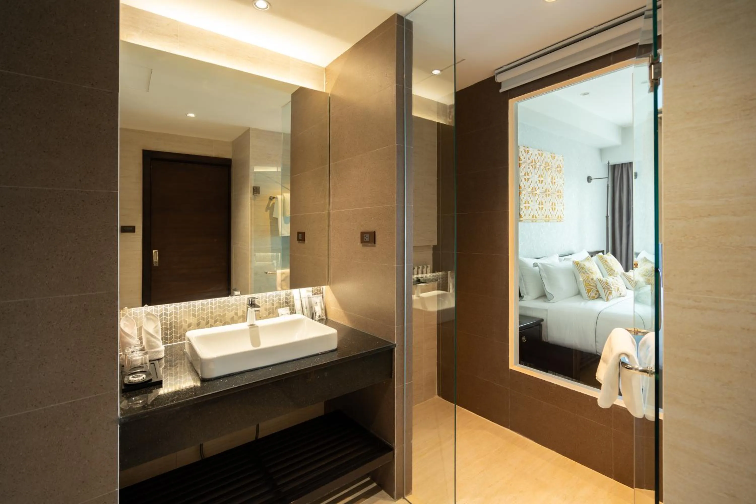 Bed in Mintra Hotel Vientiane