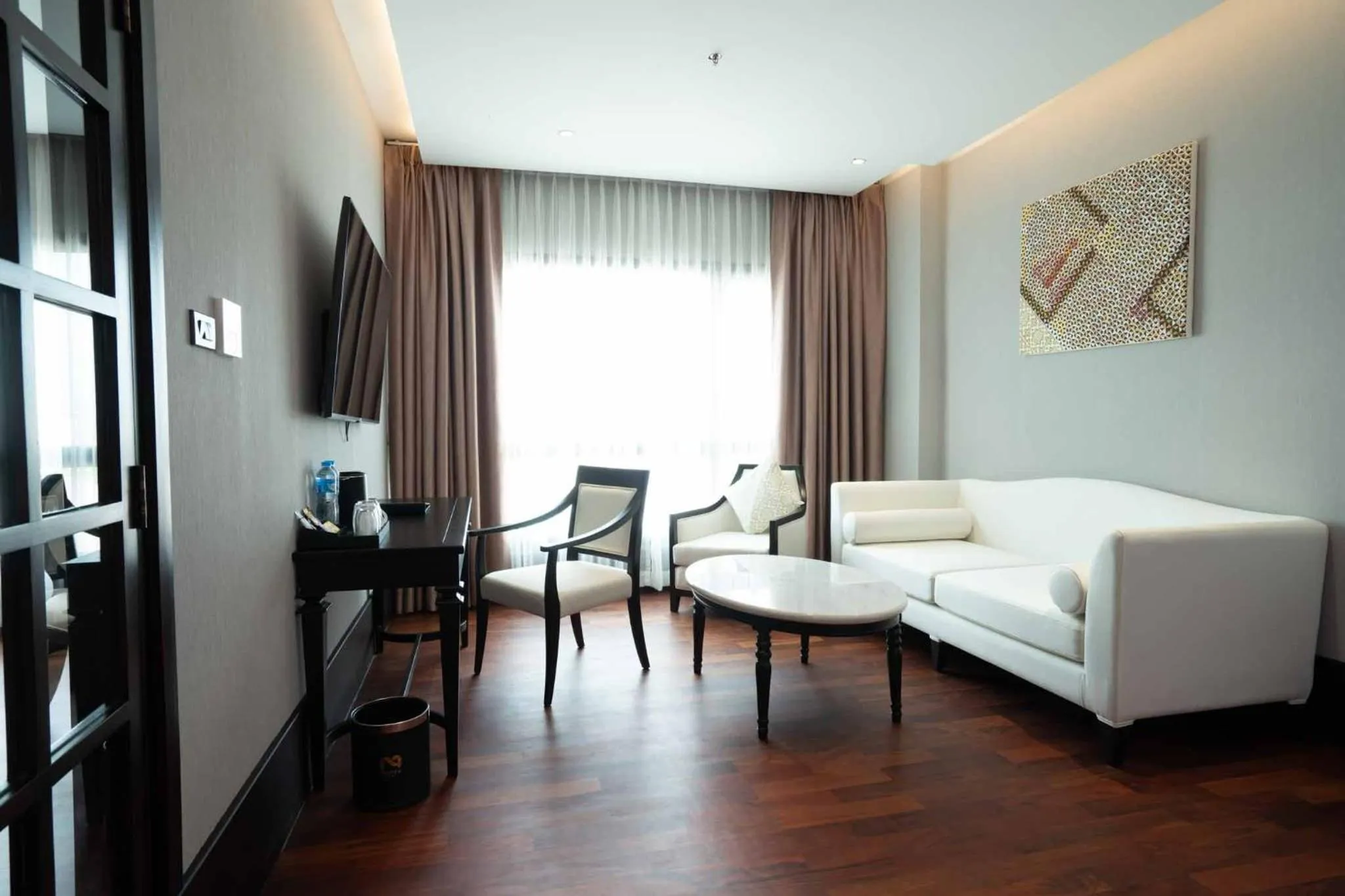 Bed in Mintra Hotel Vientiane