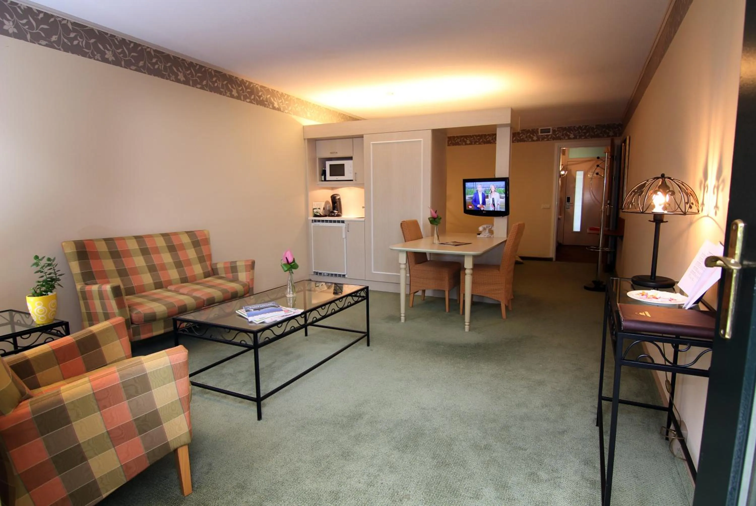 TV and multimedia in Restaurant Oolderhof BV