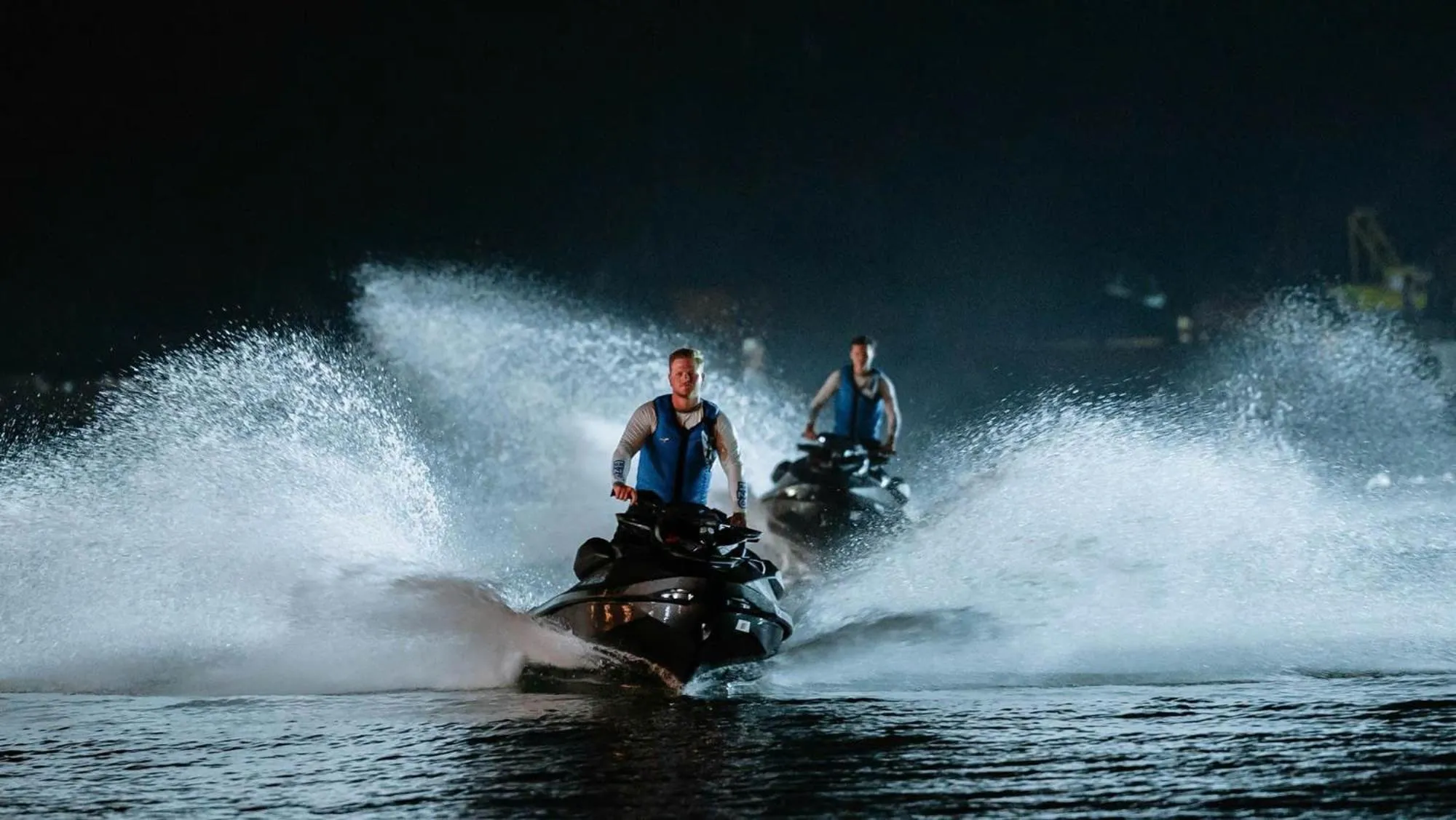 Night in Hung Long Harbour Hotel