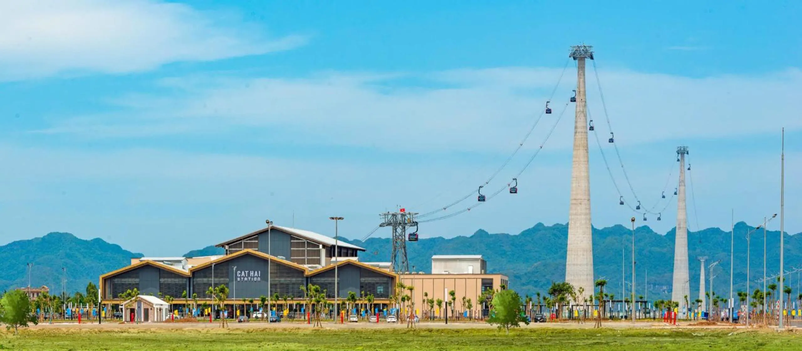 Property building in Hung Long Harbour Hotel