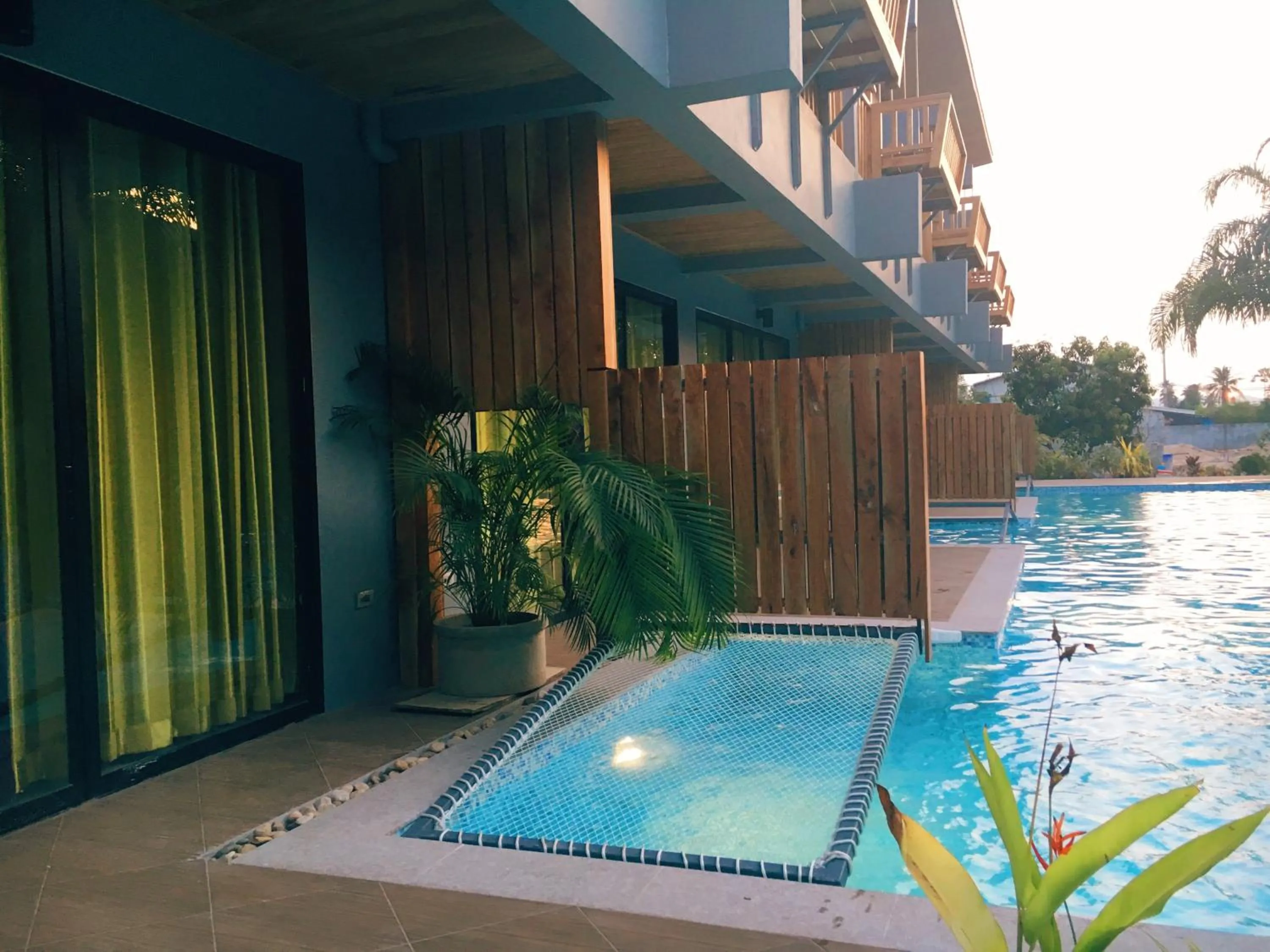 Property building in Le Pes Villas