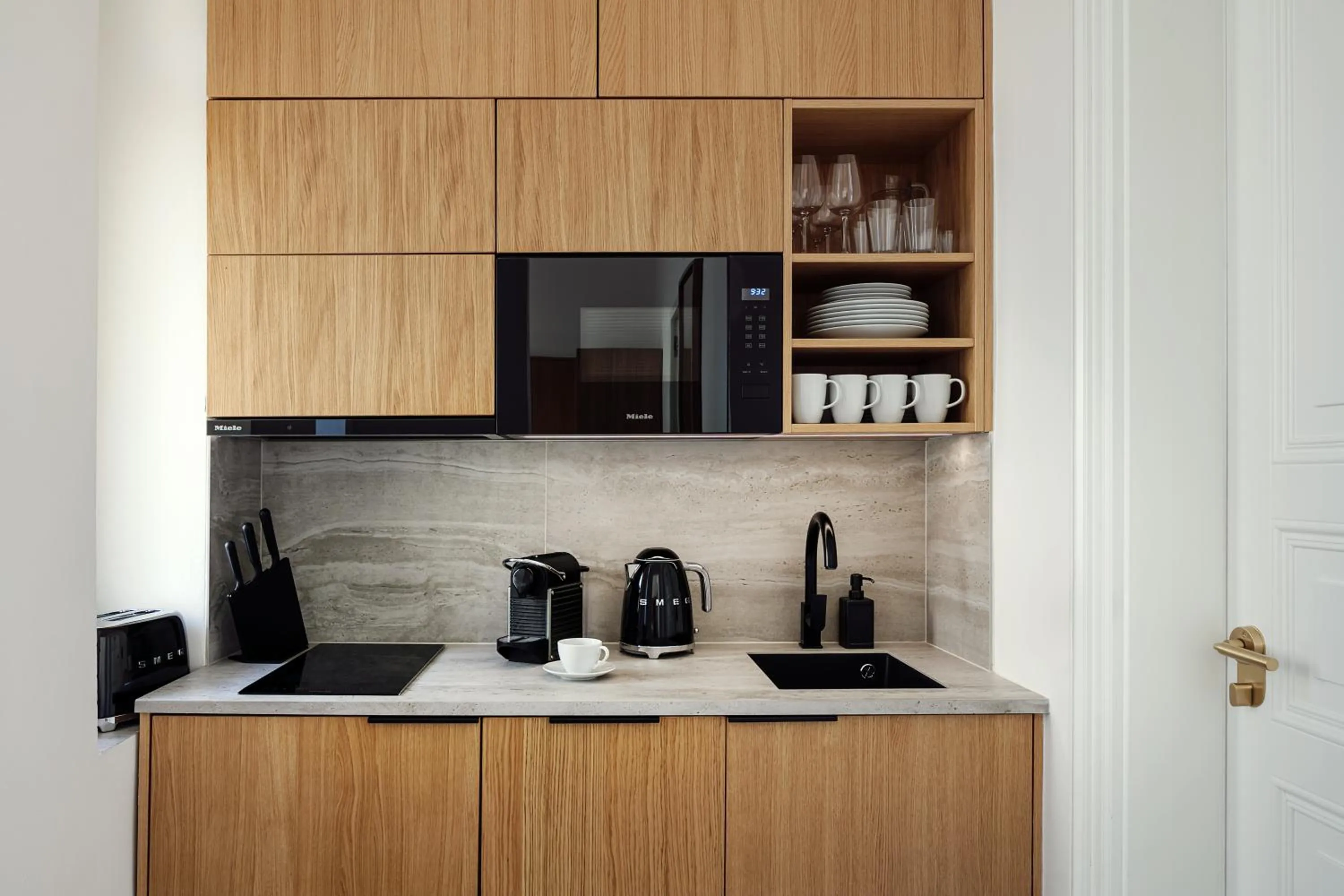 Kitchen or kitchenette in R16 Residences Prague