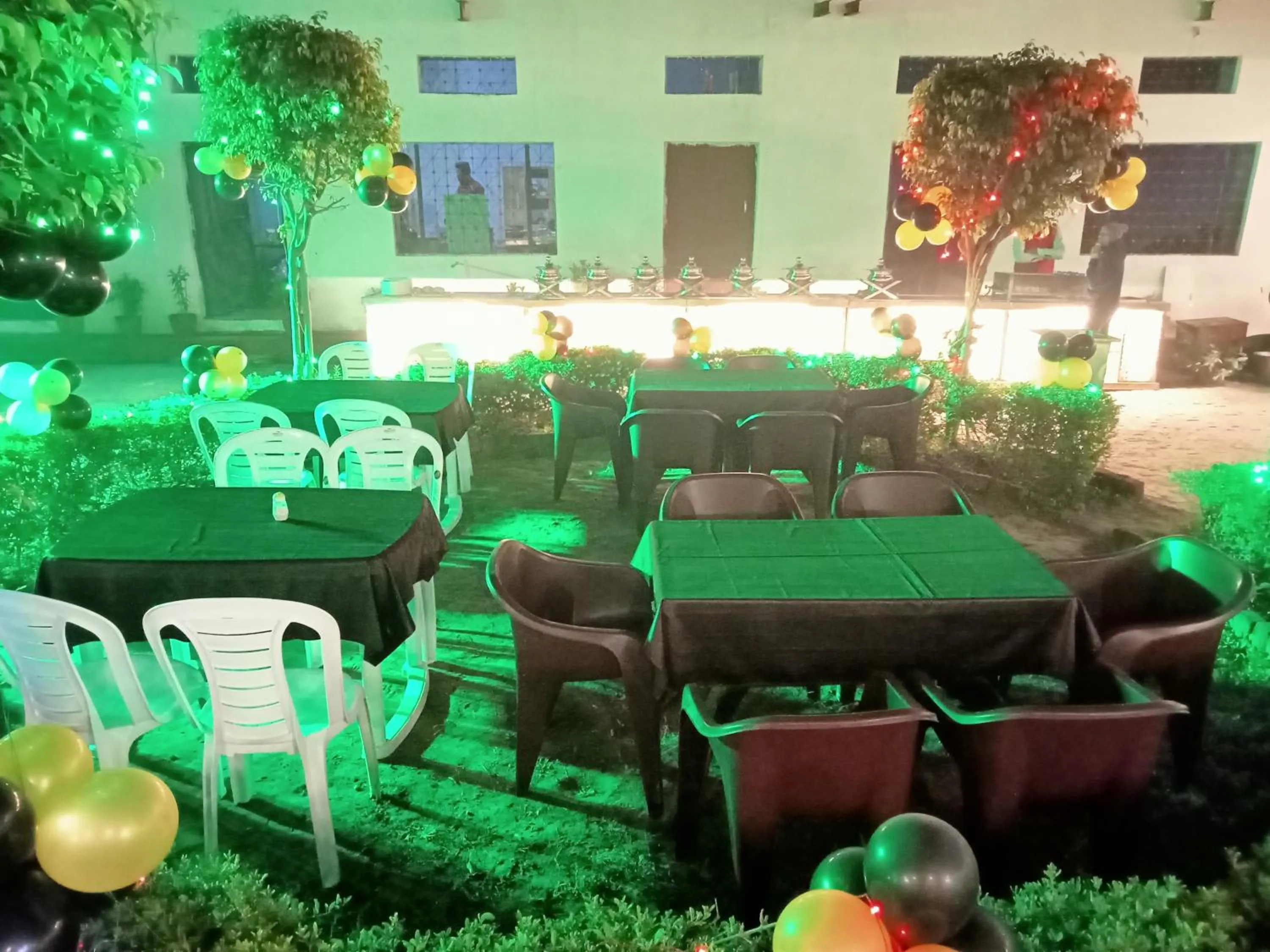 Living room in HOTEL SHYAM PALACE INDIA AGRA