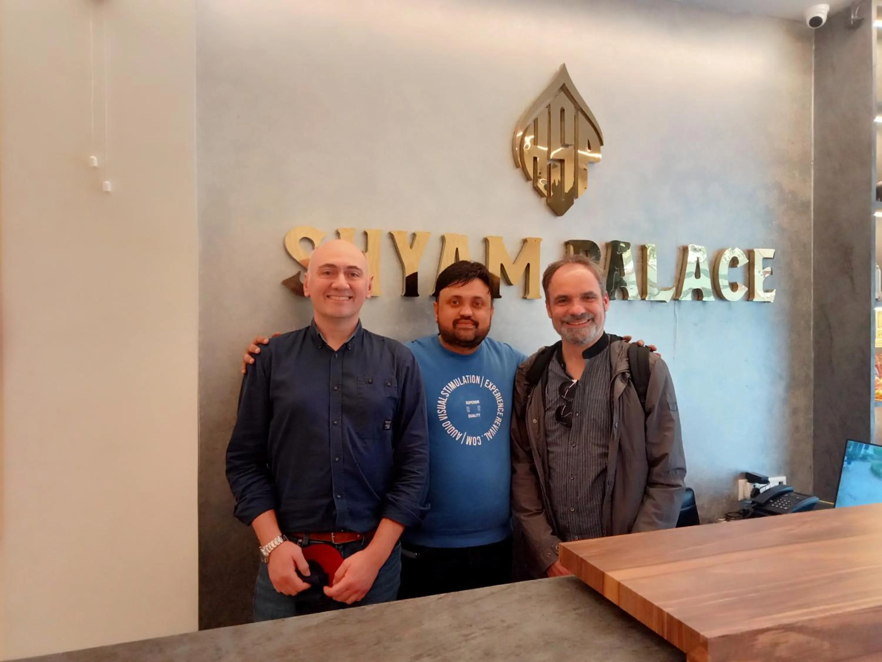 group of guests in HOTEL SHYAM PALACE INDIA AGRA