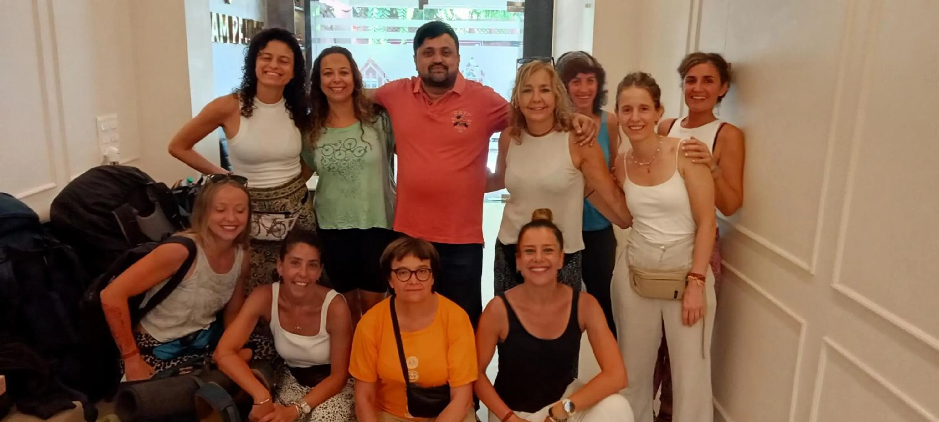 Guests in HOTEL SHYAM PALACE INDIA AGRA