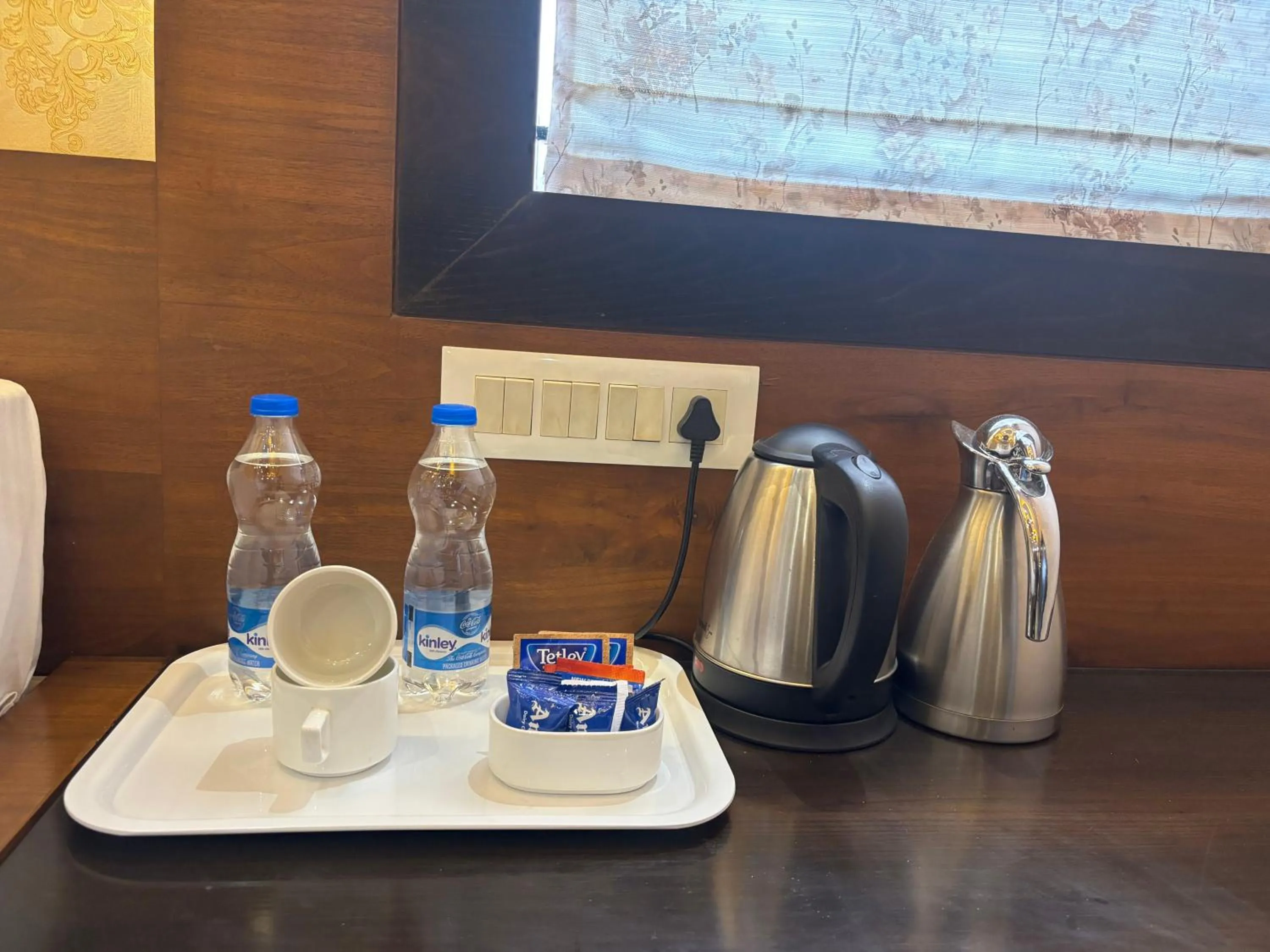 Coffee/tea facilities in Hotel White Rock
