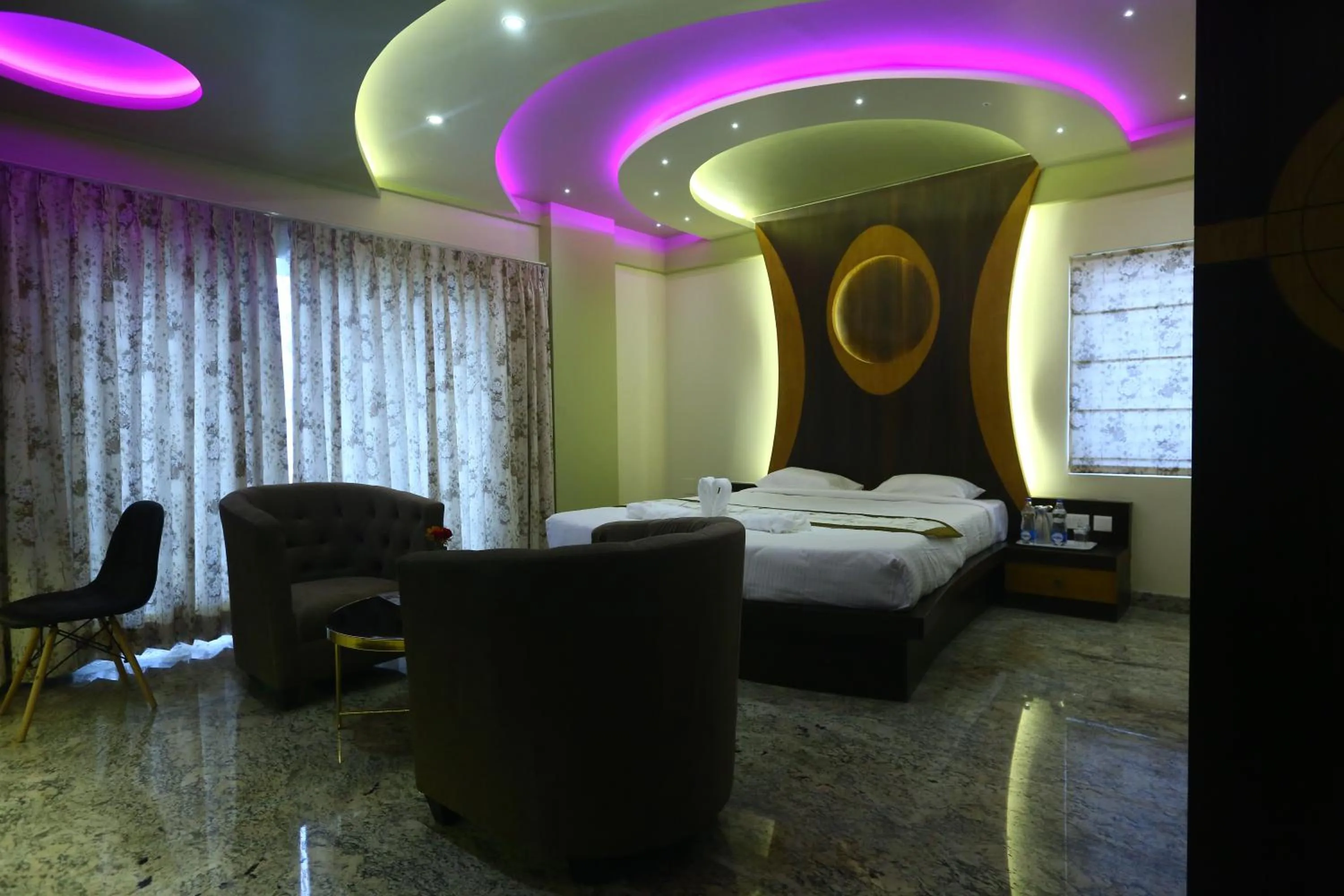 Bed in Hotel White Rock