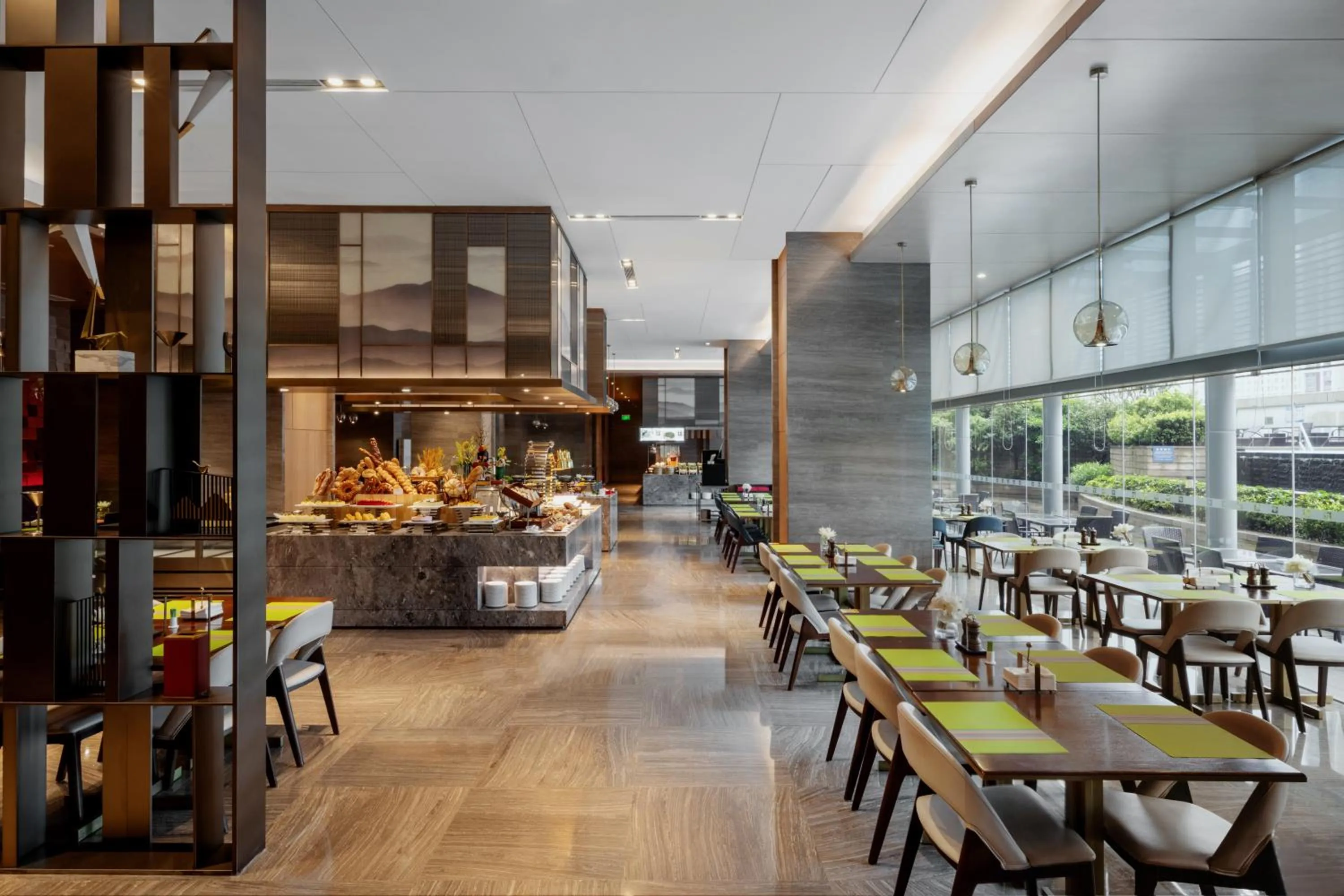 Restaurant/places to eat in Wyndham Garden Foshan Jinshazhou