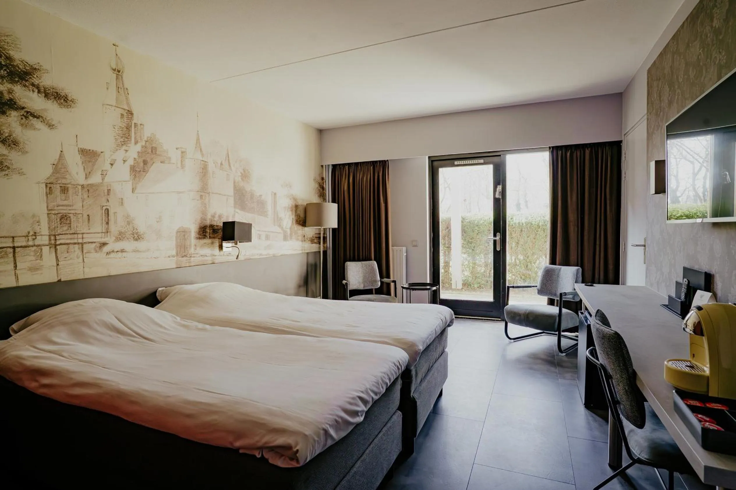 Bed in Hotel Heemskerk