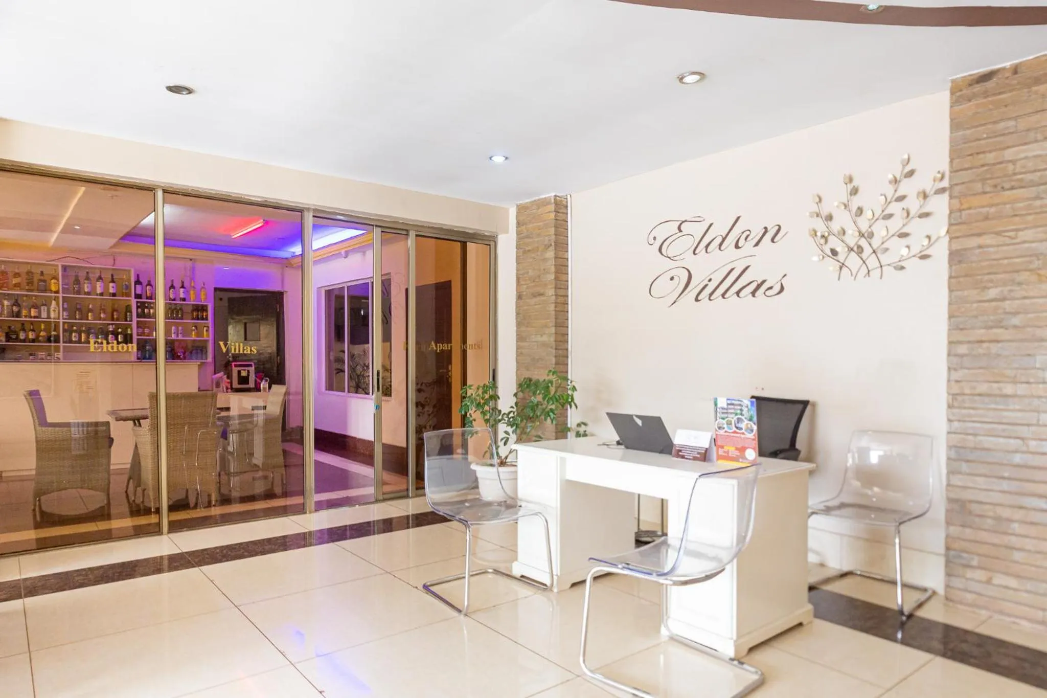 TV and multimedia in Eldon Villas