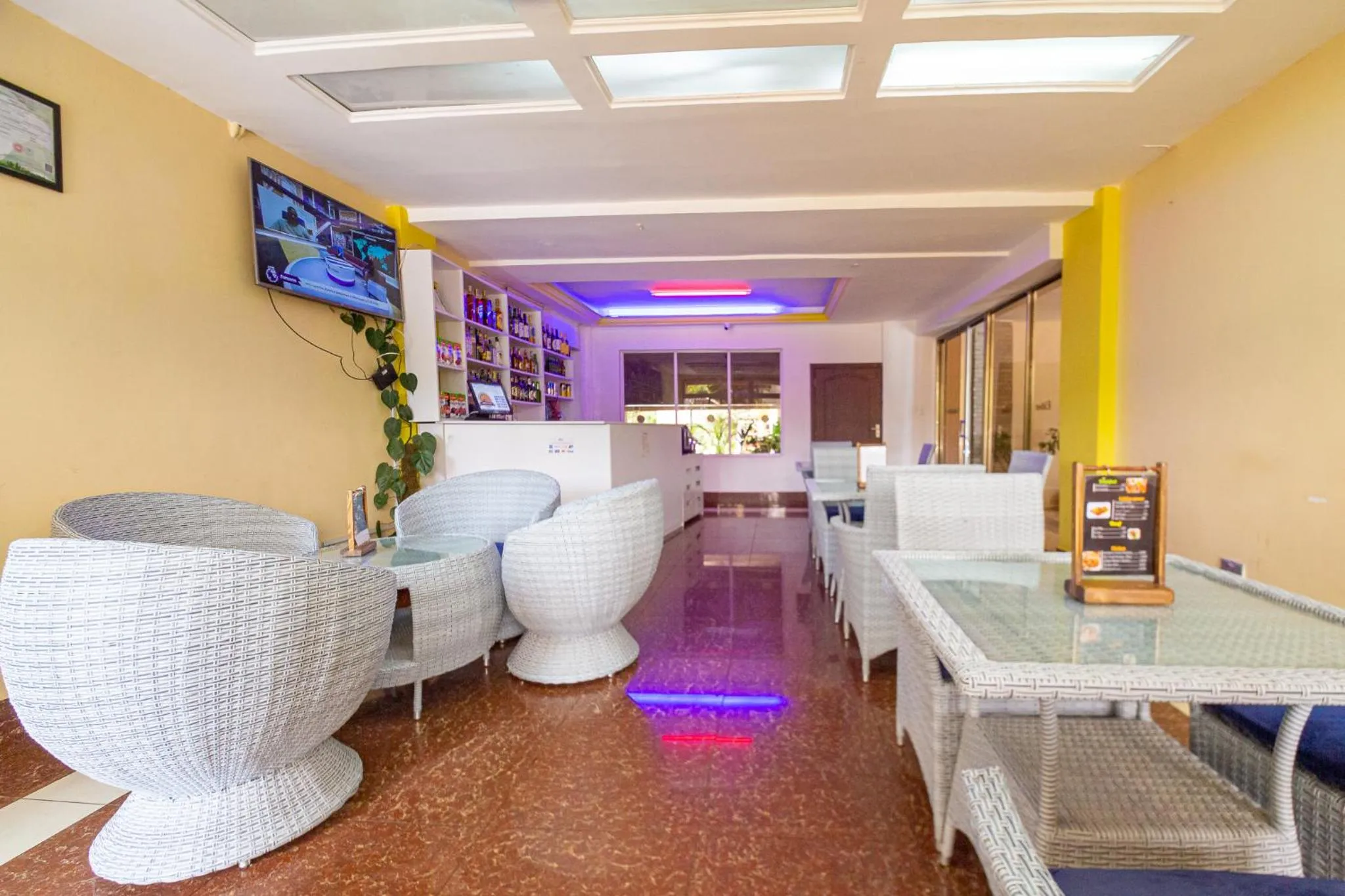 TV and multimedia in Eldon Villas