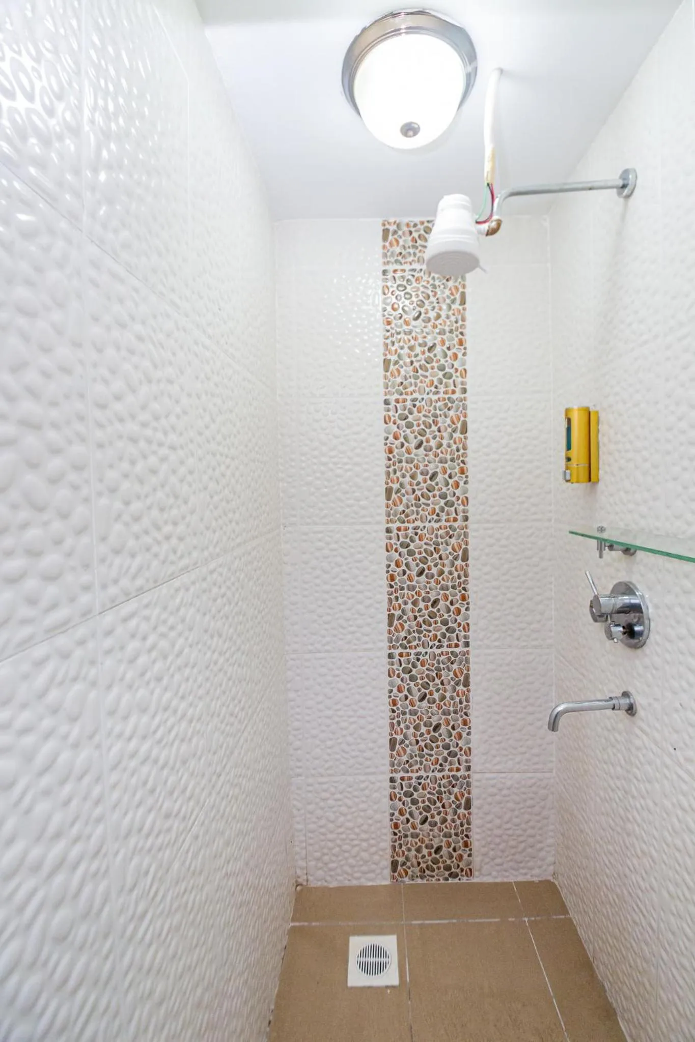 Shower in Eldon Villas