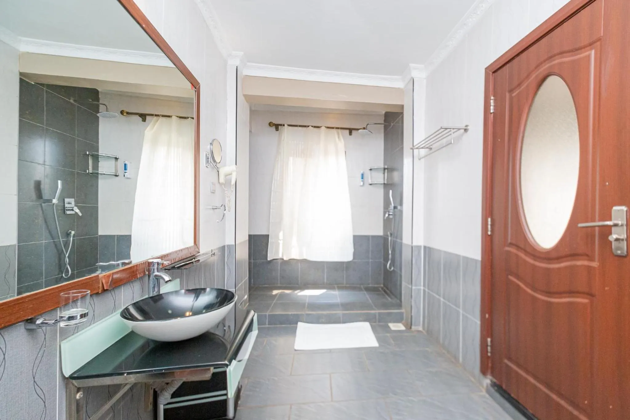 Shower in Eldon Villas