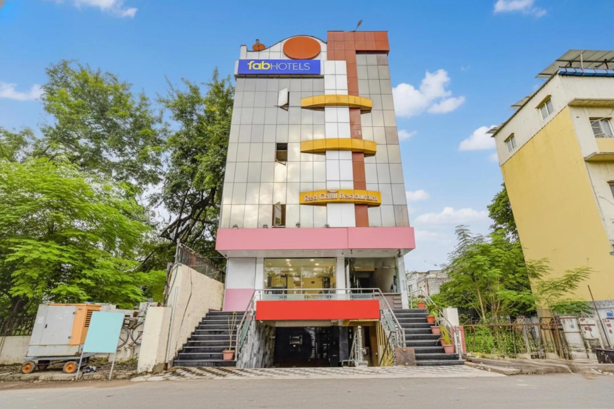 Facade/entrance in FabHotel Shri Shyam Palace