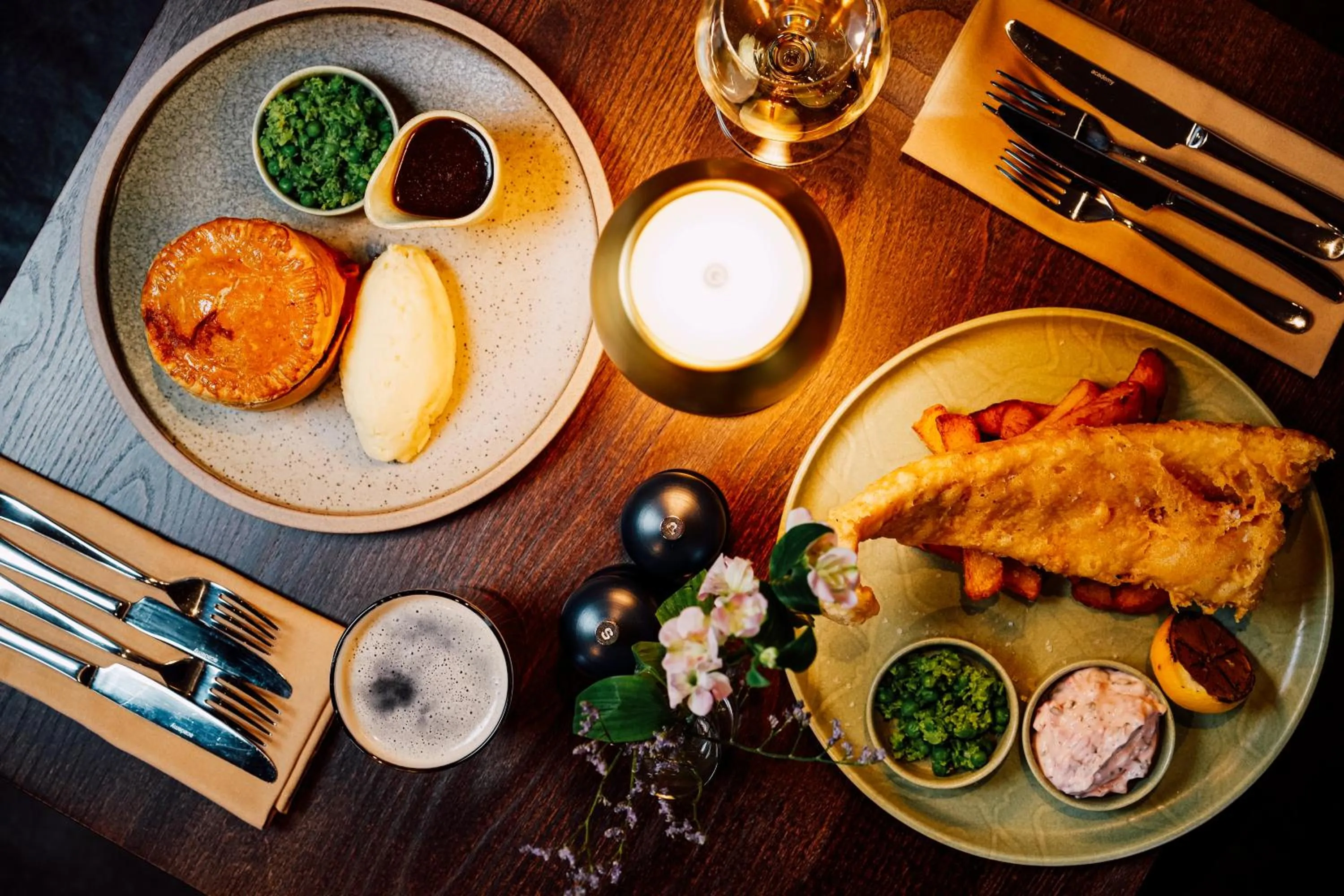 Restaurant/places to eat in The Ashford Arms