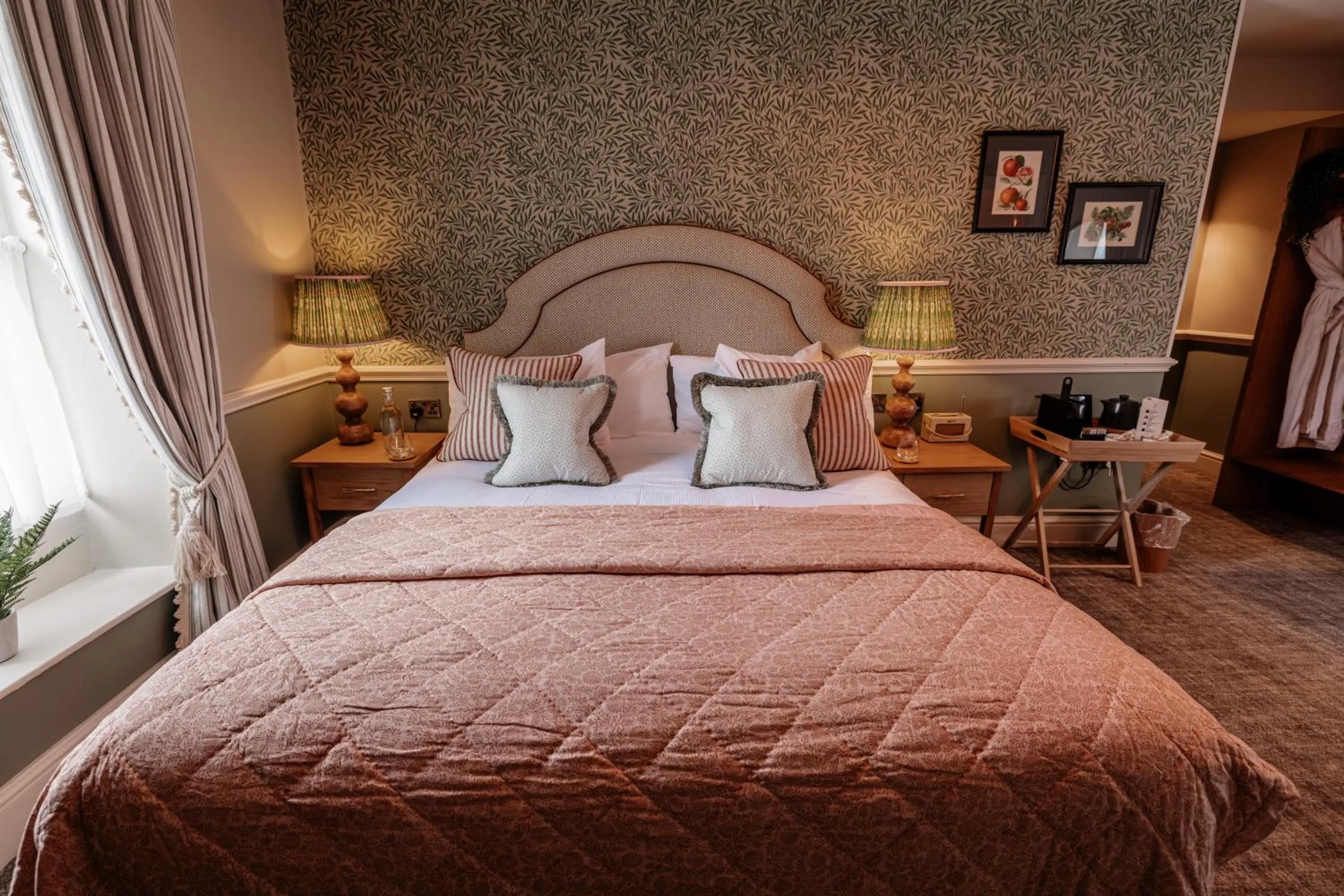 Bed in The Ashford Arms