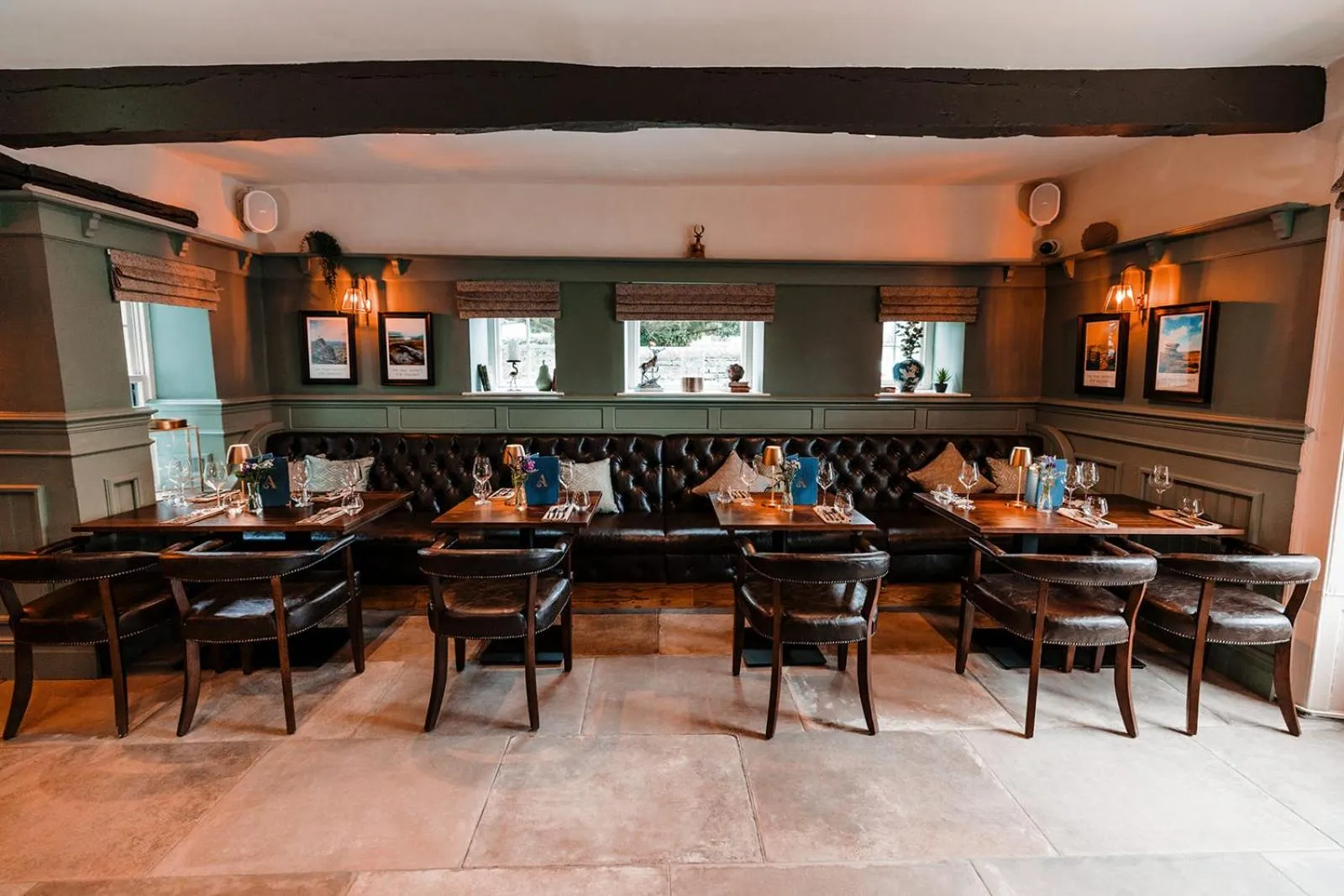 Restaurant/places to eat in The Ashford Arms