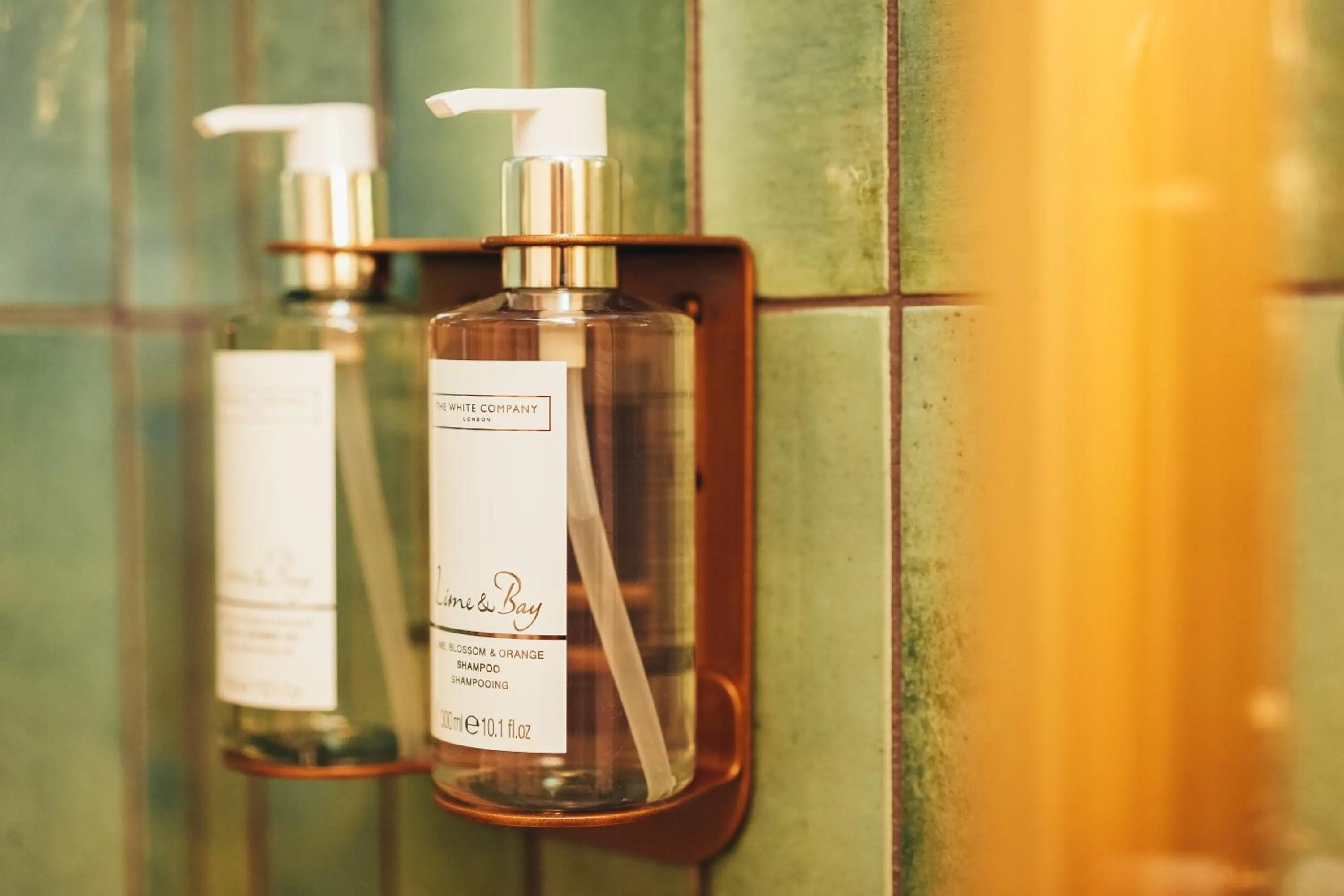 Decorative detail in The Ashford Arms