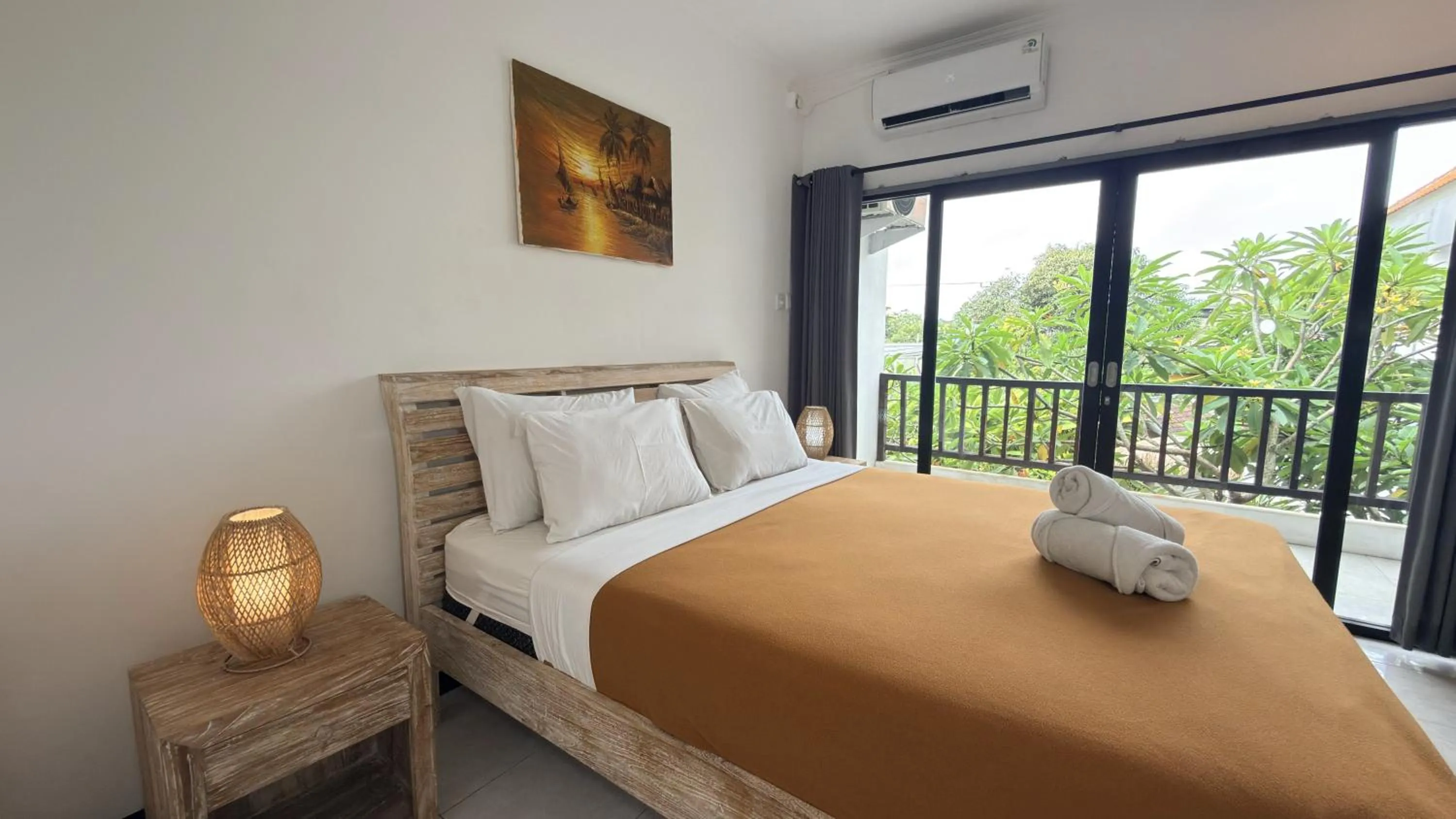 Bed in Summer of Surf Hostel Ungasan Uluwatu
