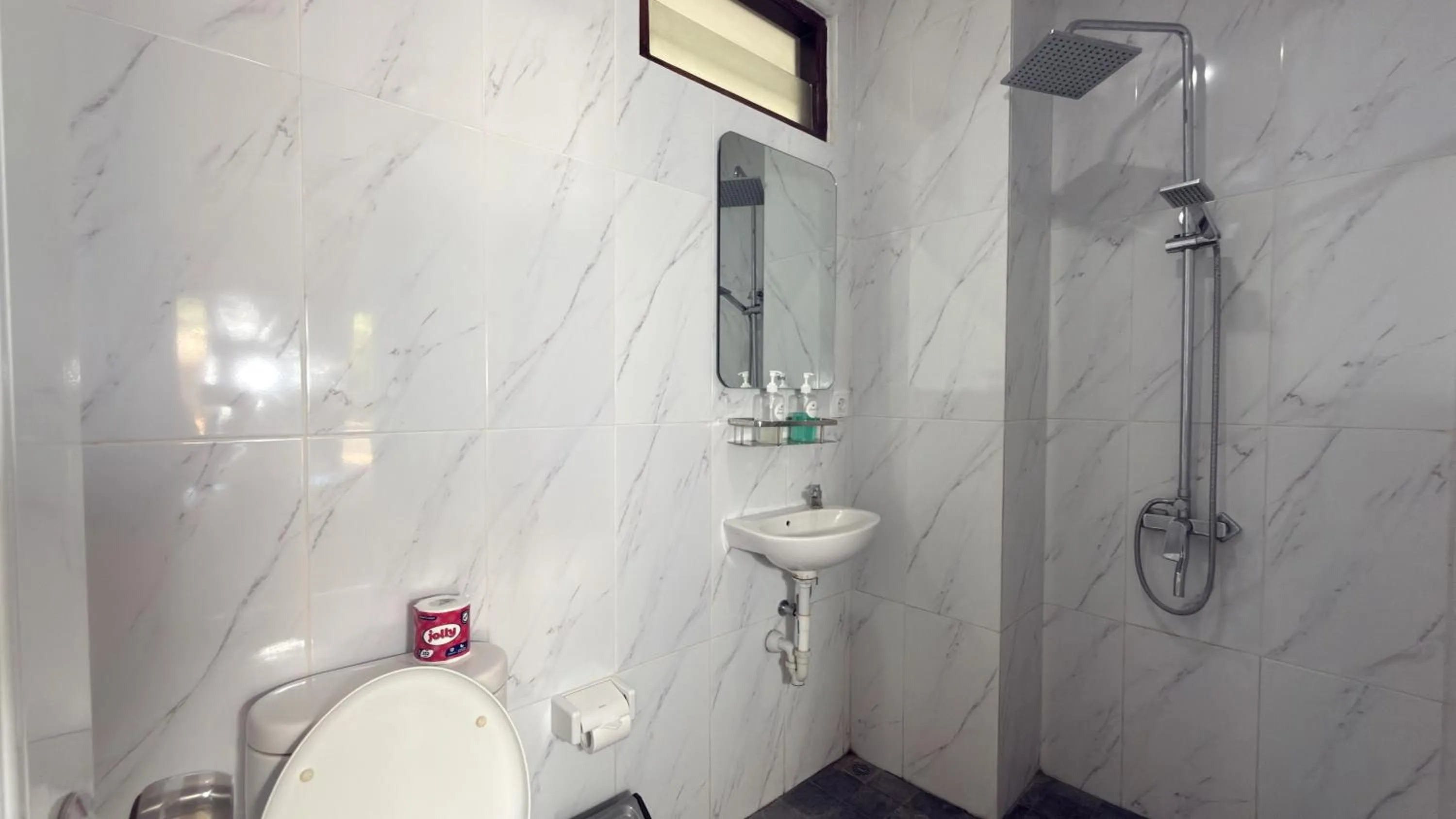 Summer of Surf Hostel Ungasan Uluwatu