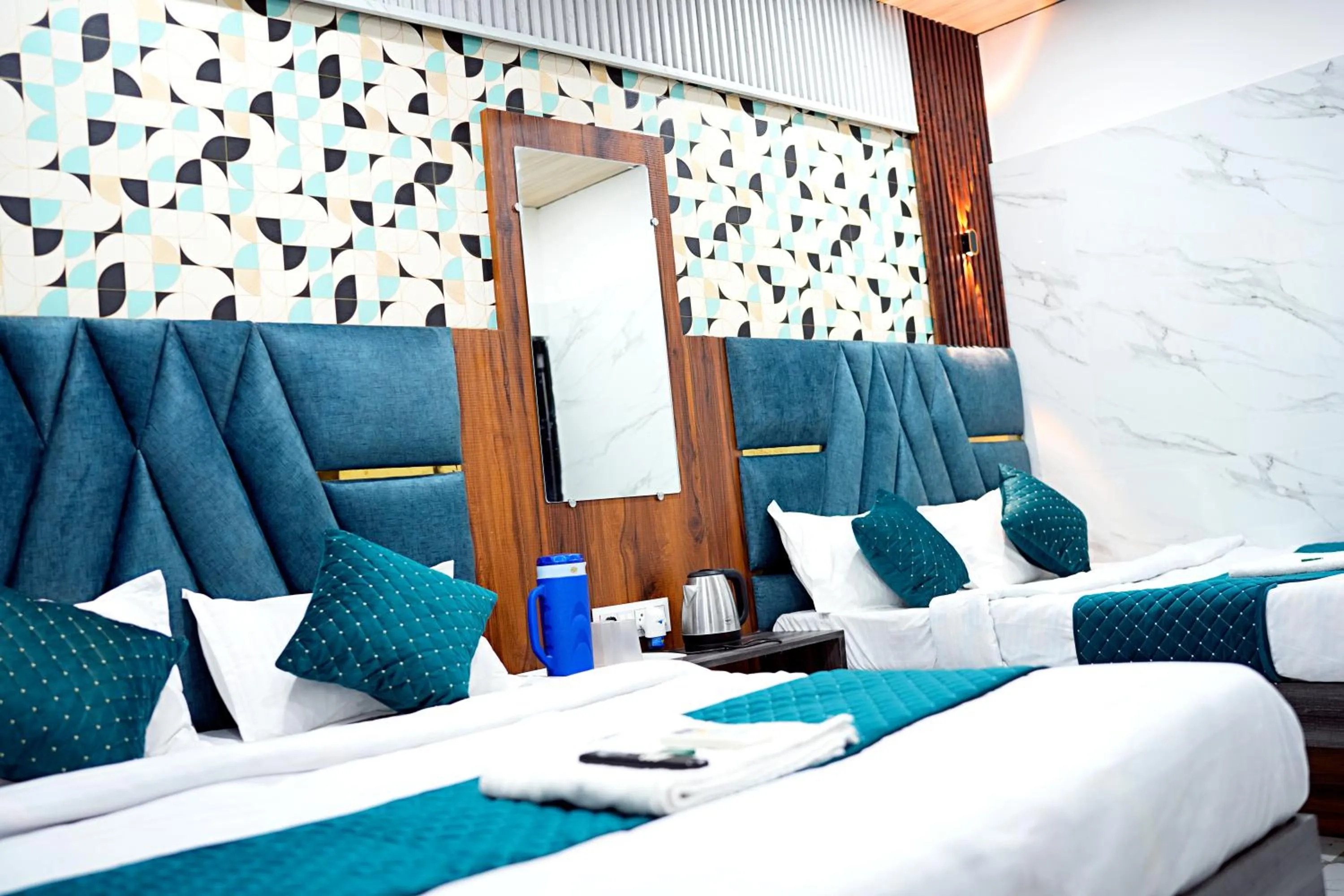 Photo of the whole room, Bed in Hotel Mahalok Palace