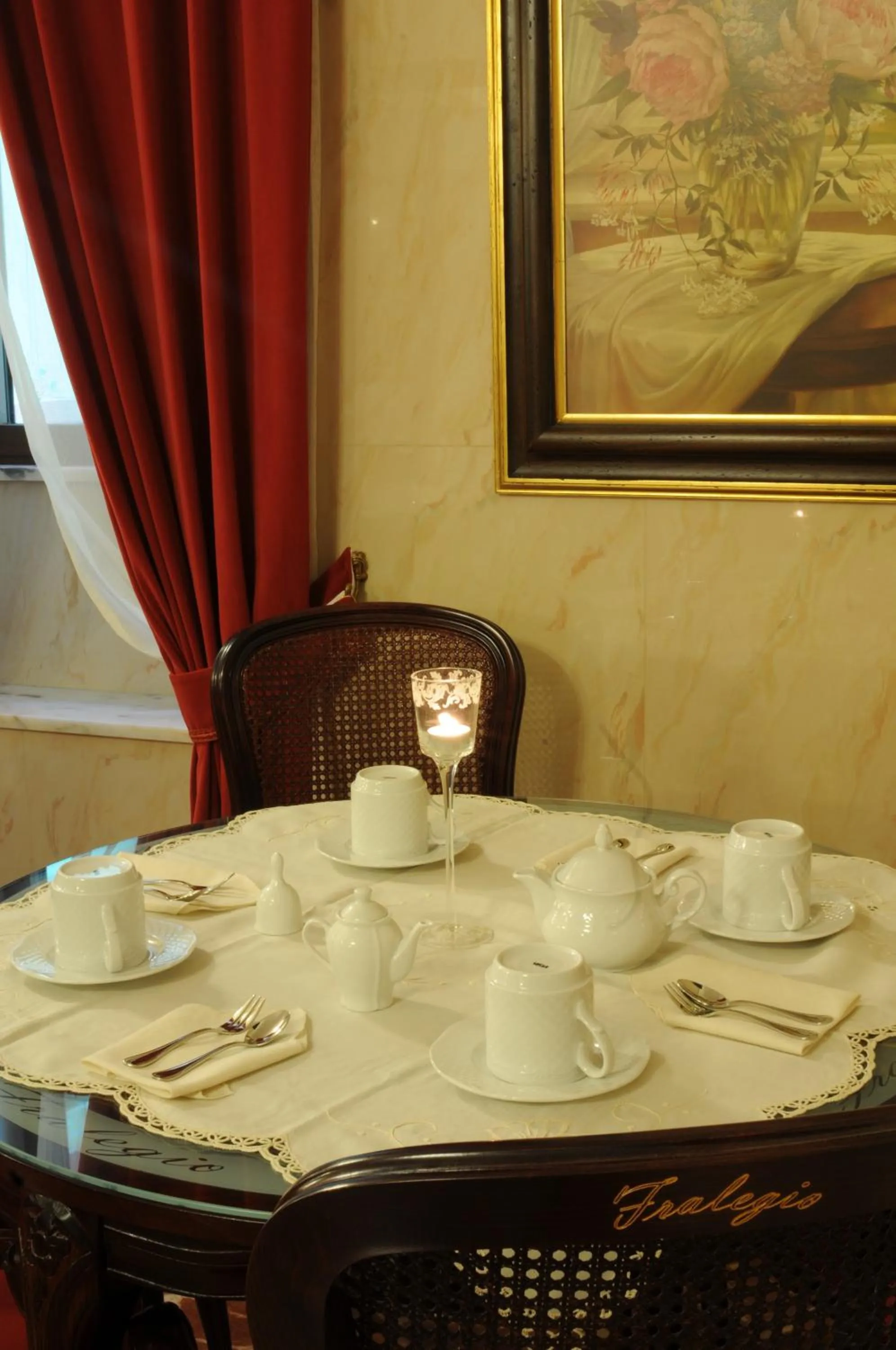 Dining area in Hotel Villa Maria