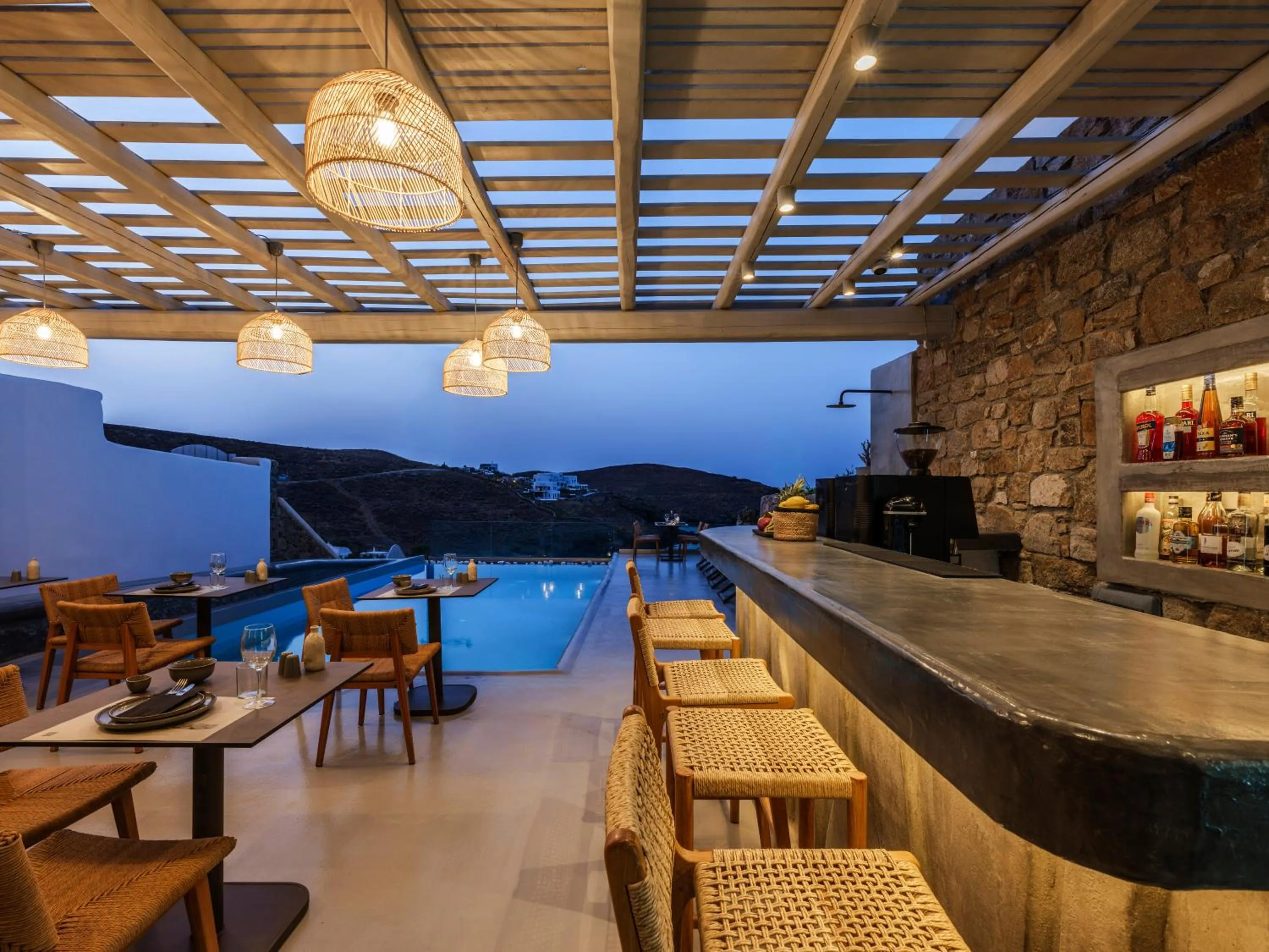 Restaurant/places to eat in Mykonos Residence Villas & Suites Merchia beach
