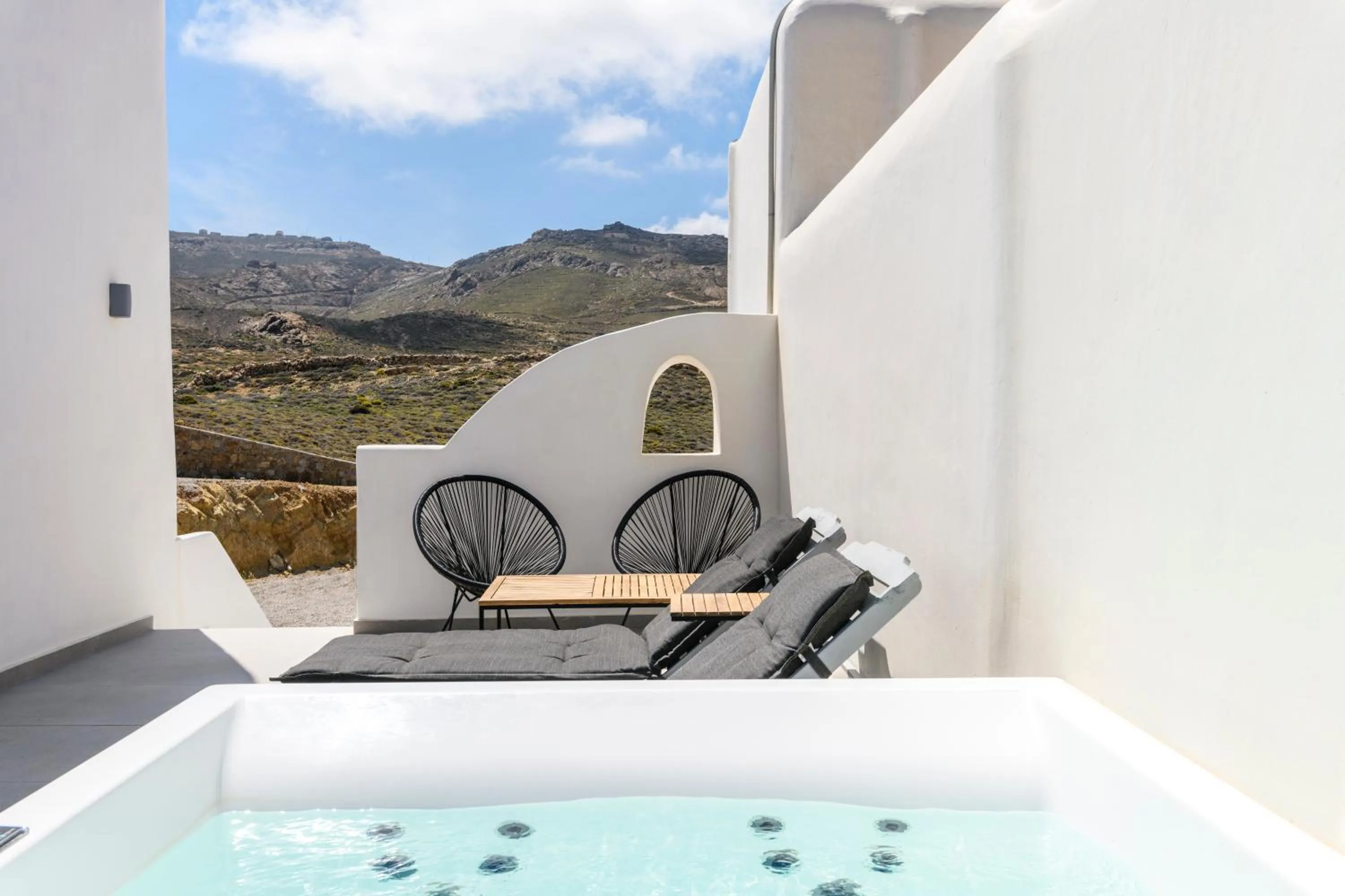 Day in Mykonos Residence Villas & Suites Merchia beach