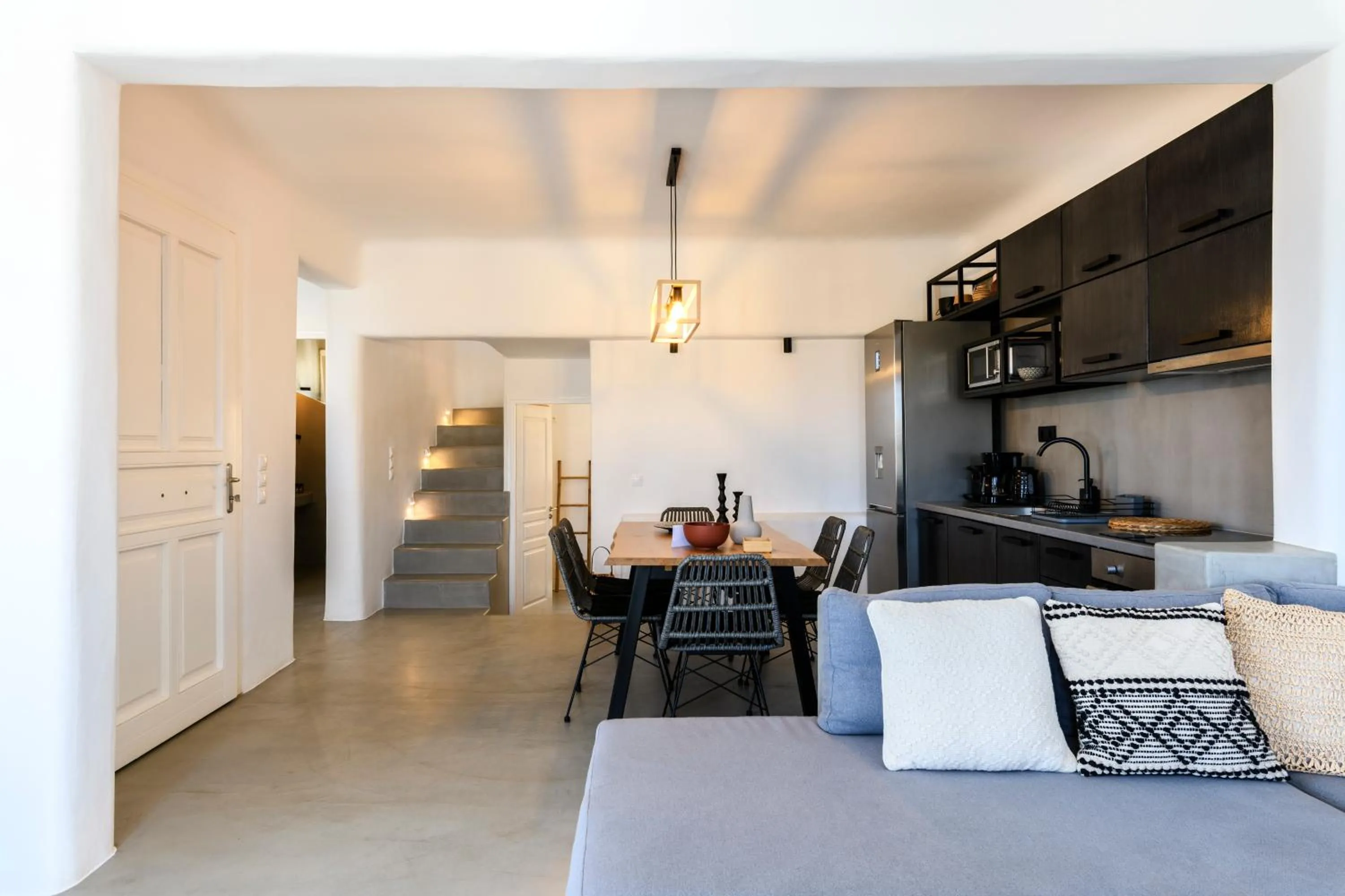 TV and multimedia in Mykonos Residence Villas & Suites Merchia beach