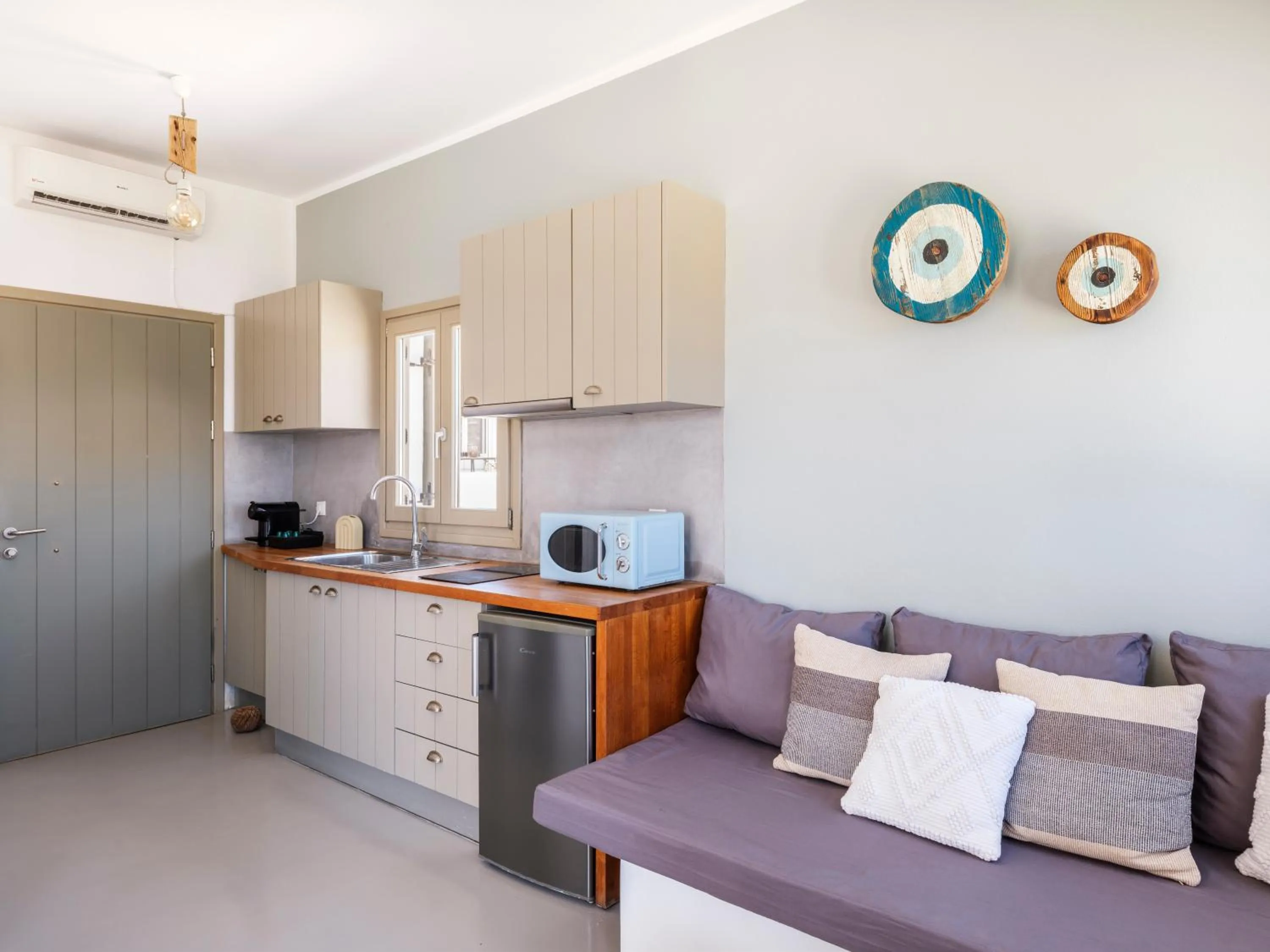 Coffee/tea facilities in Mykonos Residence Villas & Suites Merchia beach