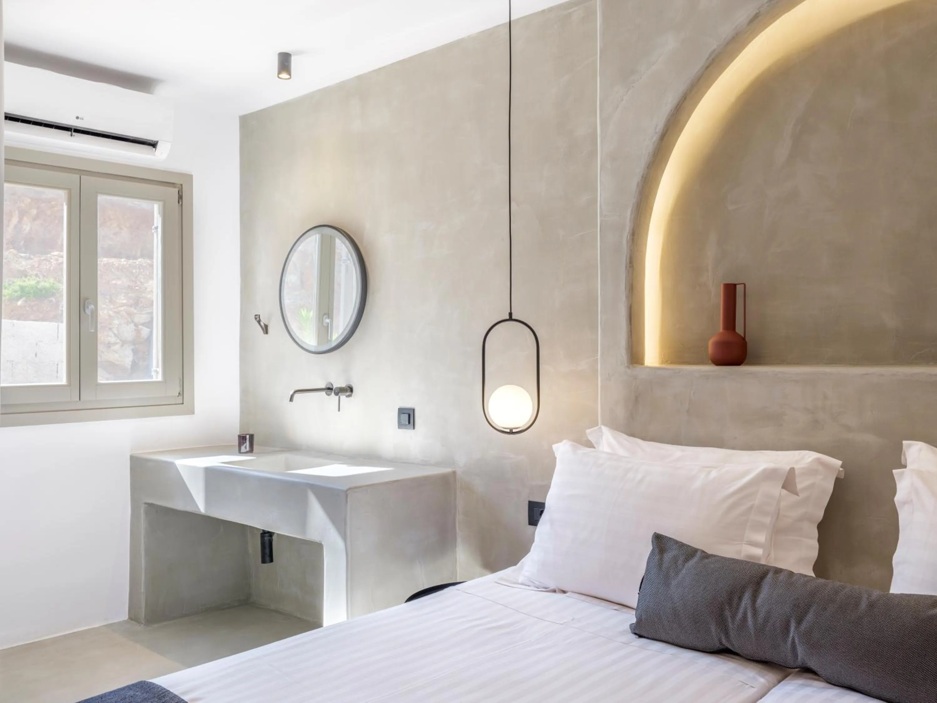 Bed in Mykonos Residence Villas & Suites Merchia beach