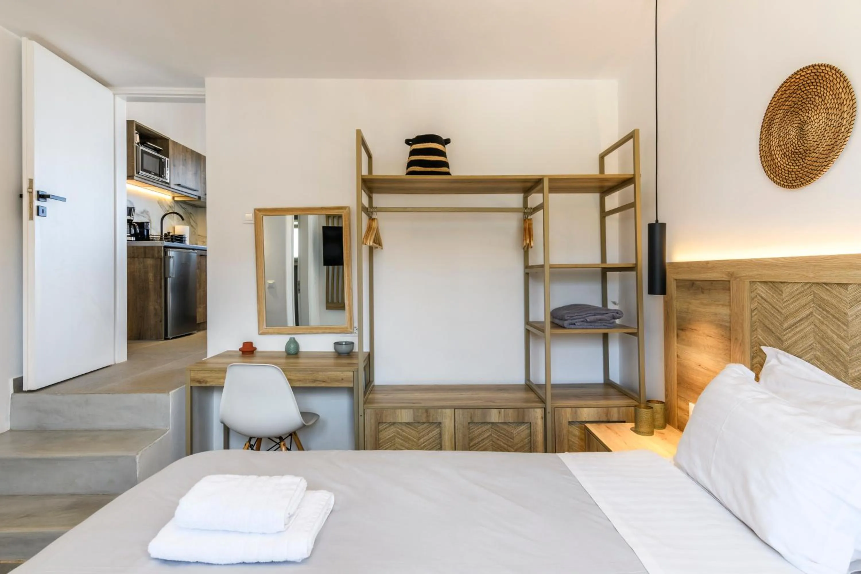 Bed in Mykonos Residence Villas & Suites Merchia beach