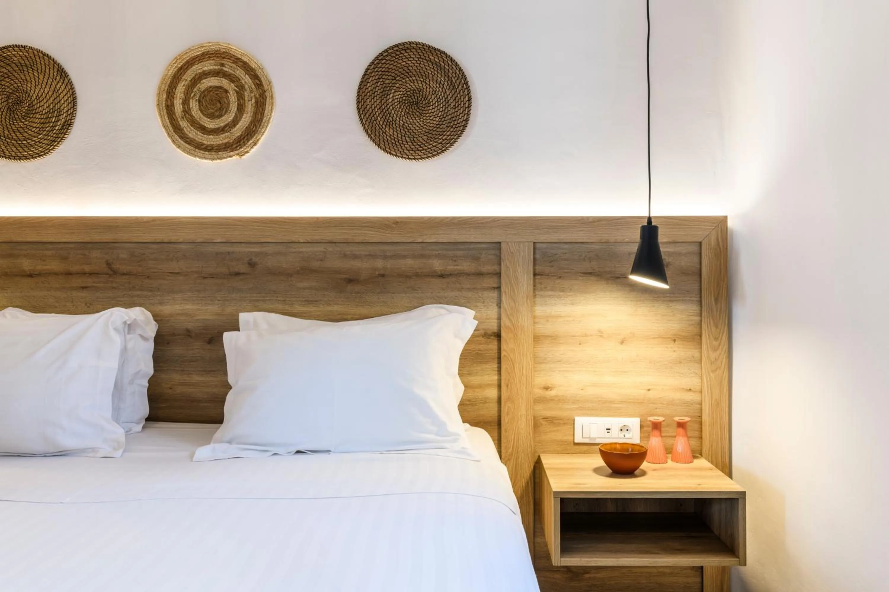Bed in Mykonos Residence Villas & Suites Merchia beach